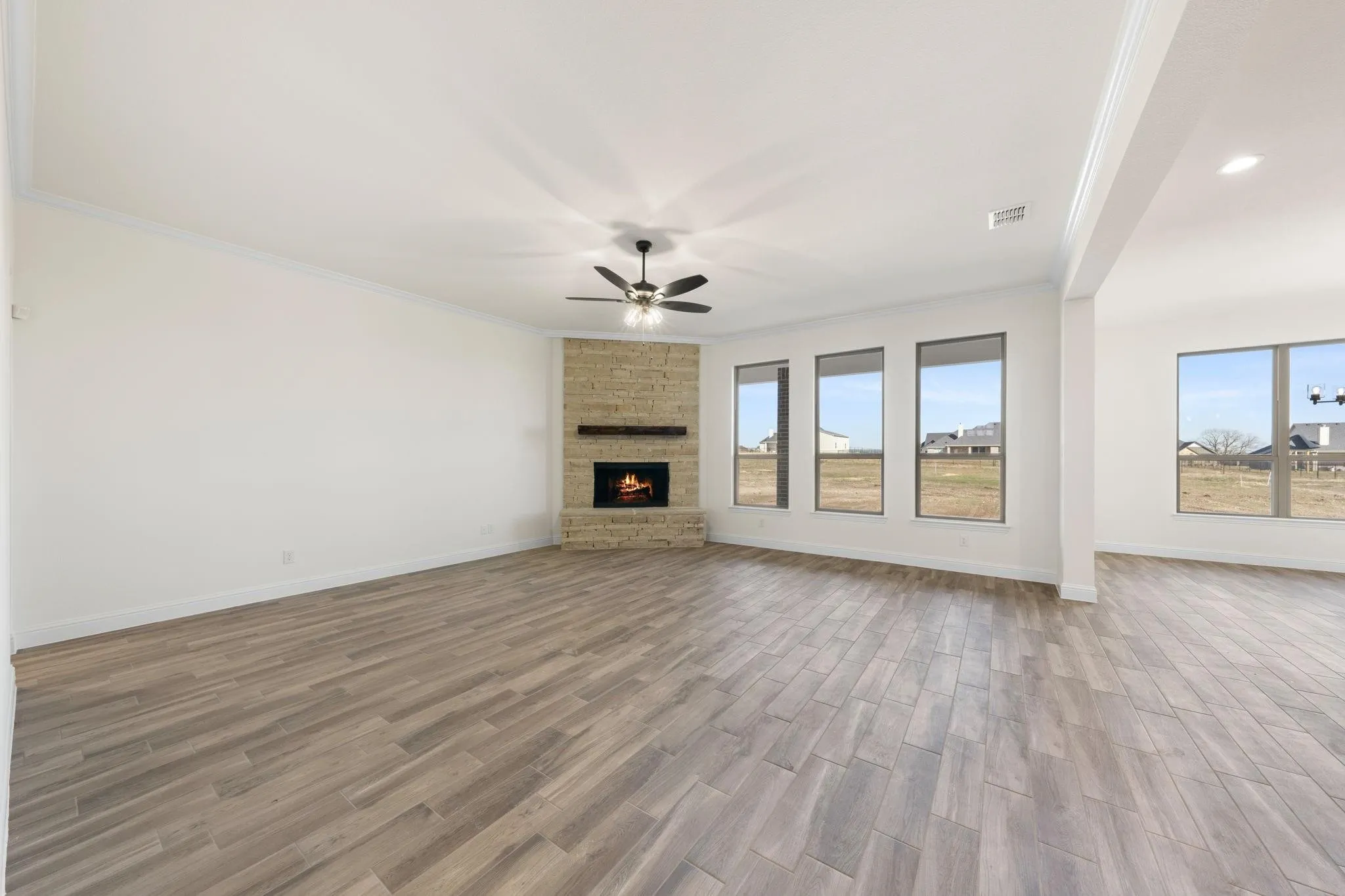 Single Family Residence For Sale in Ellis County , 440 Paradise Ridge Drive, Waxahachie, Texas 75167, 4 Bedroom, 3 Bathroom, 3 Garage spaces, 2,406 Sqft, built in 2026, mls#21308275, Real Estate Agent in Waxahachie, Homes For Sale in Ellis county, Homes For Sale in Waxahachie, Realtor in Waxahachie Texas, Real Estate Brokerage Independent Realty Texas, Luminita Cordes Realtor