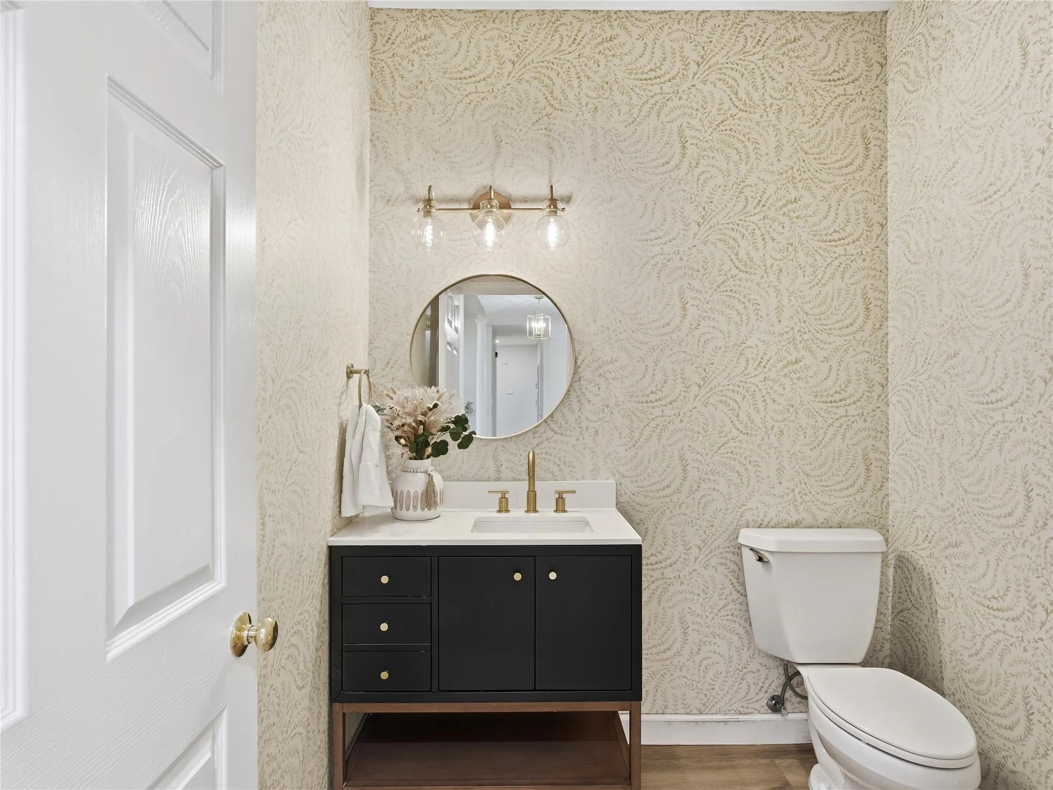 1/2 bath