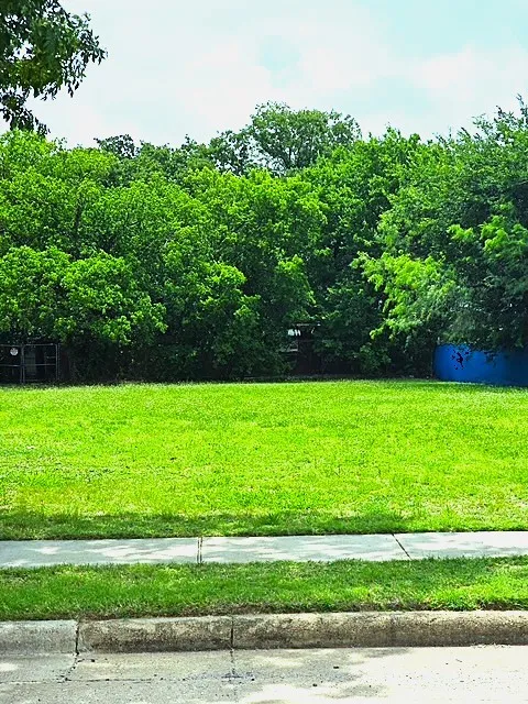 Unimproved Land For Sale in Dallas County , 900 Luke Street, Irving, Texas 75061, 0, 0, Garage spaces, 0 Sqft, built in 0, mls#21308206, Real Estate Agent in Irving, Homes For Sale in Dallas county, Homes For Sale in Irving, Realtor in Irving Texas, Real Estate Brokerage Independent Realty Texas, Luminita Cordes Realtor