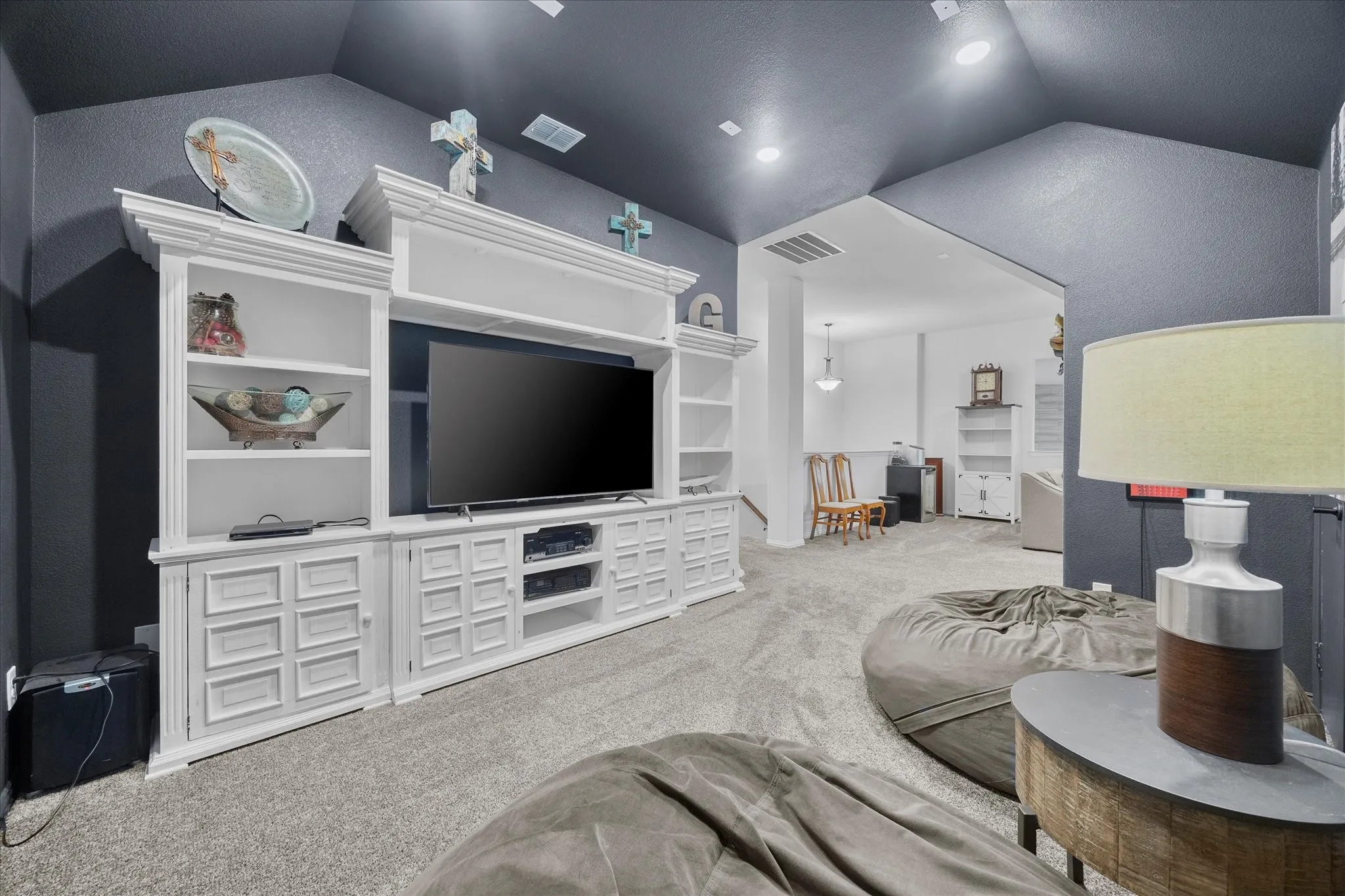 Single Family Residence For Sale in Rockwall County , 1904 Frediano Lane, Mclendon Chisholm, Texas 75032, 5 Bedroom, 4 Bathroom, 3 Garage spaces, 3,480 Sqft, built in 2022, mls#21308146, Real Estate Agent in Mclendon Chisholm, Homes For Sale in Rockwall county, Homes For Sale in Mclendon Chisholm, Realtor in Mclendon Chisholm Texas, Real Estate Brokerage Independent Realty Texas, Luminita Cordes Realtor