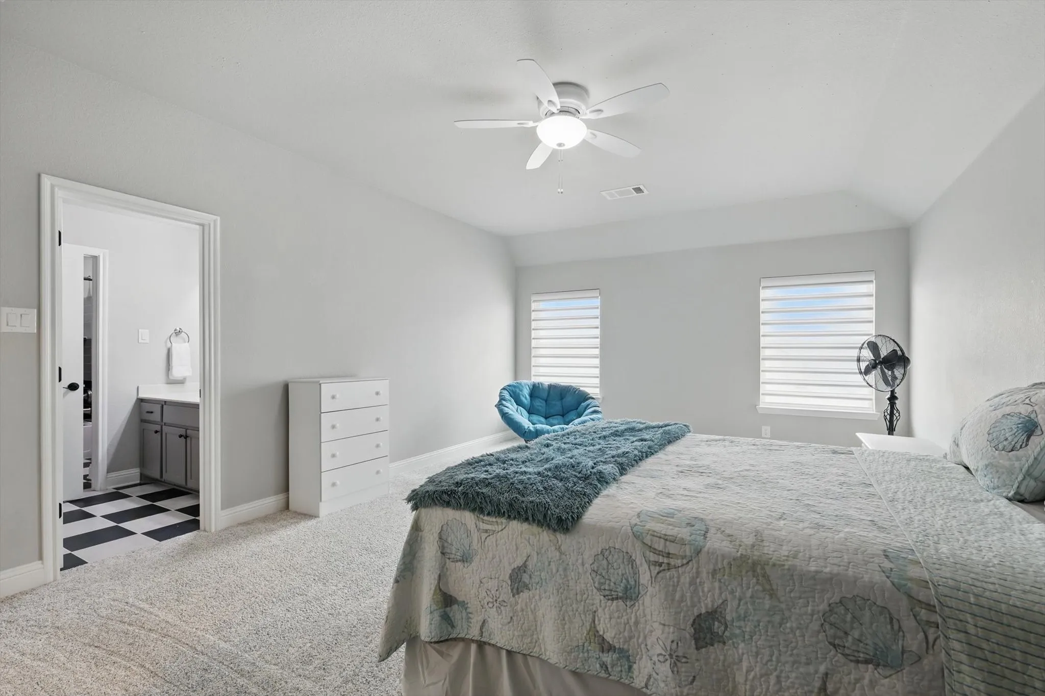 Single Family Residence For Sale in Denton County , 6325 Via Italia Drive, Flower Mound, Texas 75077, 5 Bedroom, 5 Bathroom, 4 Garage spaces, 5,677 Sqft, built in 2017, mls#21306045, Real Estate Agent in Flower Mound, Homes For Sale in Denton county, Homes For Sale in Flower Mound, Realtor in Flower Mound Texas, Real Estate Brokerage Independent Realty Texas, Luminita Cordes Realtor