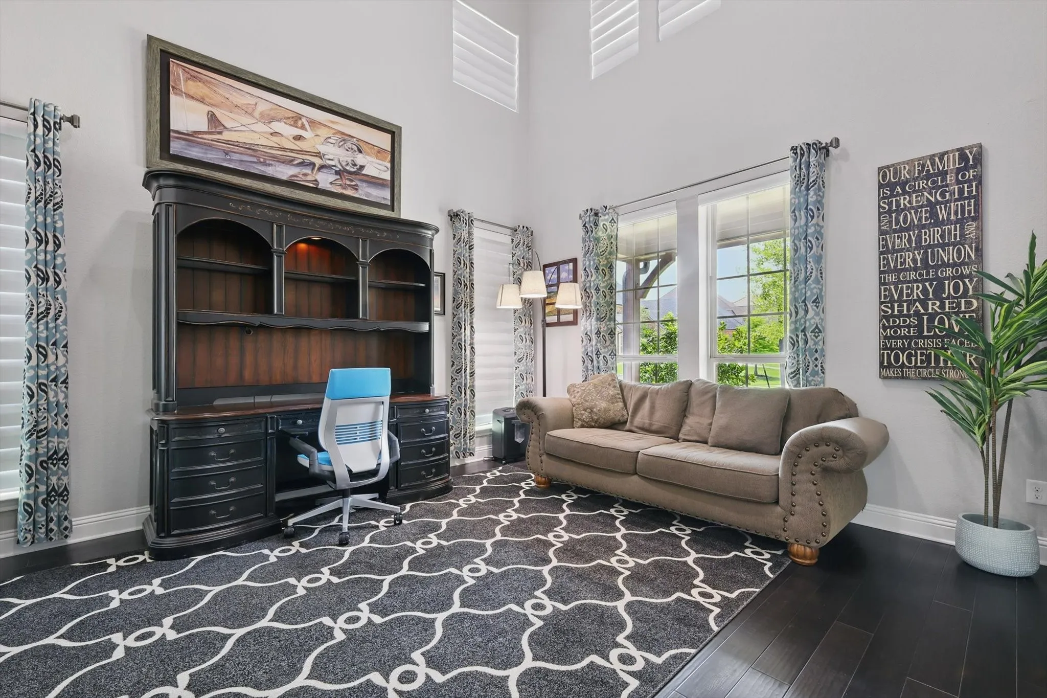 Single Family Residence For Sale in Denton County , 6325 Via Italia Drive, Flower Mound, Texas 75077, 5 Bedroom, 5 Bathroom, 4 Garage spaces, 5,677 Sqft, built in 2017, mls#21306045, Real Estate Agent in Flower Mound, Homes For Sale in Denton county, Homes For Sale in Flower Mound, Realtor in Flower Mound Texas, Real Estate Brokerage Independent Realty Texas, Luminita Cordes Realtor