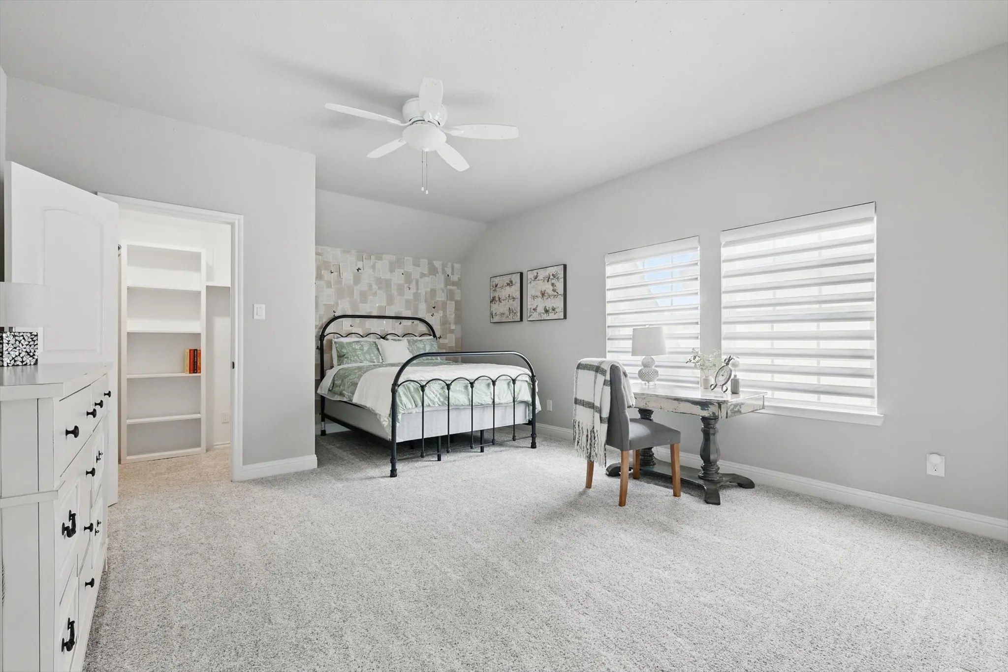 Single Family Residence For Sale in Denton County , 6325 Via Italia Drive, Flower Mound, Texas 75077, 5 Bedroom, 5 Bathroom, 4 Garage spaces, 5,677 Sqft, built in 2017, mls#21306045, Real Estate Agent in Flower Mound, Homes For Sale in Denton county, Homes For Sale in Flower Mound, Realtor in Flower Mound Texas, Real Estate Brokerage Independent Realty Texas, Luminita Cordes Realtor