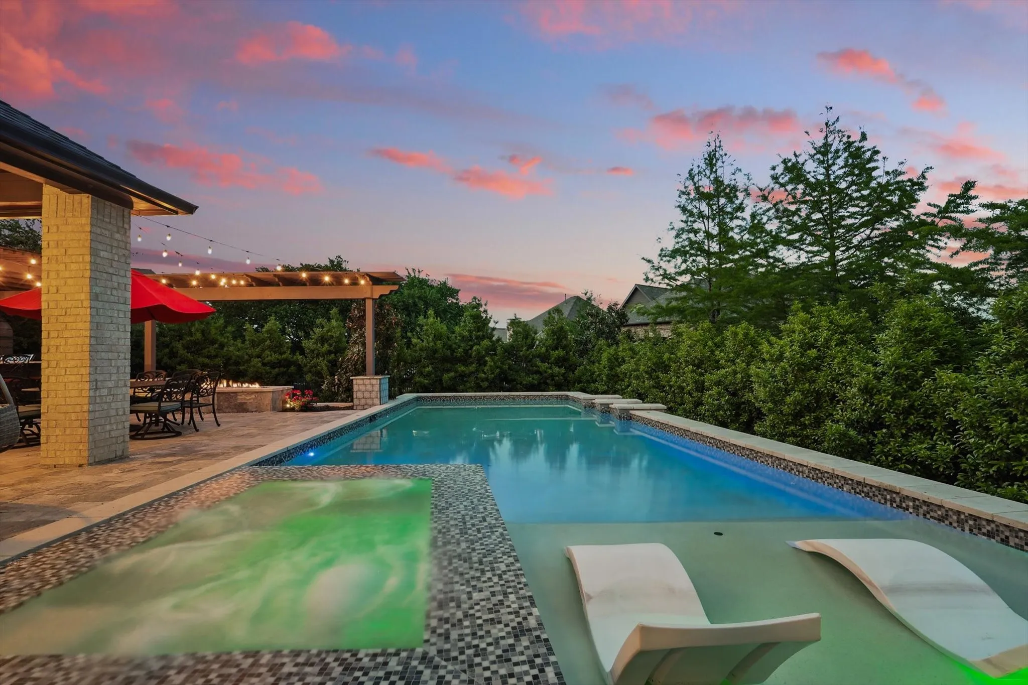 Single Family Residence For Sale in Denton County , 6325 Via Italia Drive, Flower Mound, Texas 75077, 5 Bedroom, 5 Bathroom, 4 Garage spaces, 5,677 Sqft, built in 2017, mls#21306045, Real Estate Agent in Flower Mound, Homes For Sale in Denton county, Homes For Sale in Flower Mound, Realtor in Flower Mound Texas, Real Estate Brokerage Independent Realty Texas, Luminita Cordes Realtor