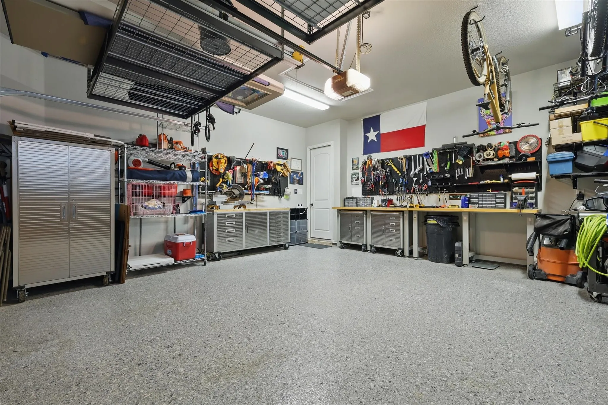 Single Family Residence For Sale in Denton County , 6325 Via Italia Drive, Flower Mound, Texas 75077, 5 Bedroom, 5 Bathroom, 4 Garage spaces, 5,677 Sqft, built in 2017, mls#21306045, Real Estate Agent in Flower Mound, Homes For Sale in Denton county, Homes For Sale in Flower Mound, Realtor in Flower Mound Texas, Real Estate Brokerage Independent Realty Texas, Luminita Cordes Realtor