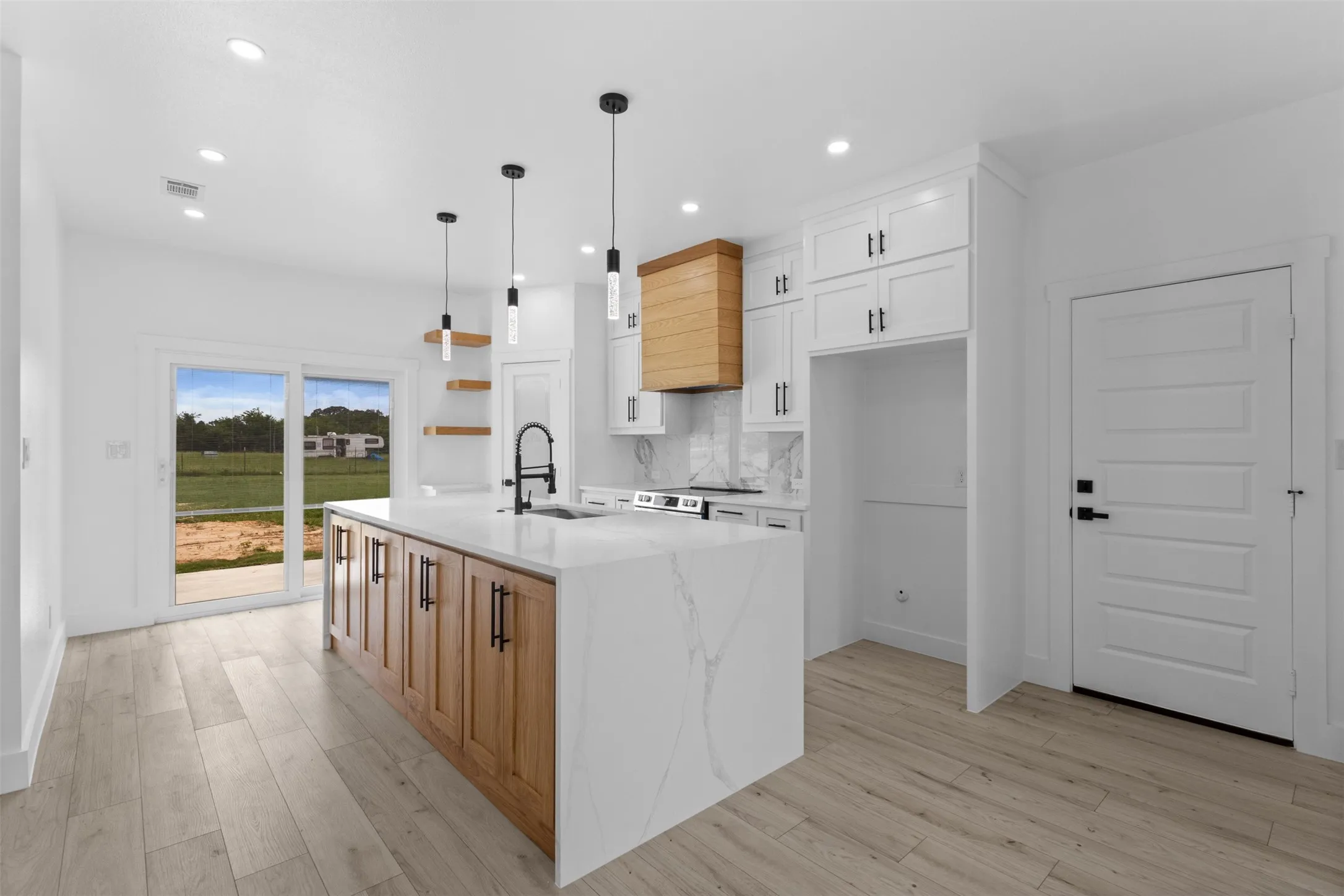 Single Family Residence For Sale in Rains County , 180 RS COUNTY ROAD 2245, Emory, Texas 75440, 4 Bedroom, 3 Bathroom, 2 Garage spaces, 2,000 Sqft, built in 2026, mls#21308293, Real Estate Agent in Emory, Homes For Sale in Rains county, Homes For Sale in Emory, Realtor in Emory Texas, Real Estate Brokerage Independent Realty Texas, Luminita Cordes Realtor