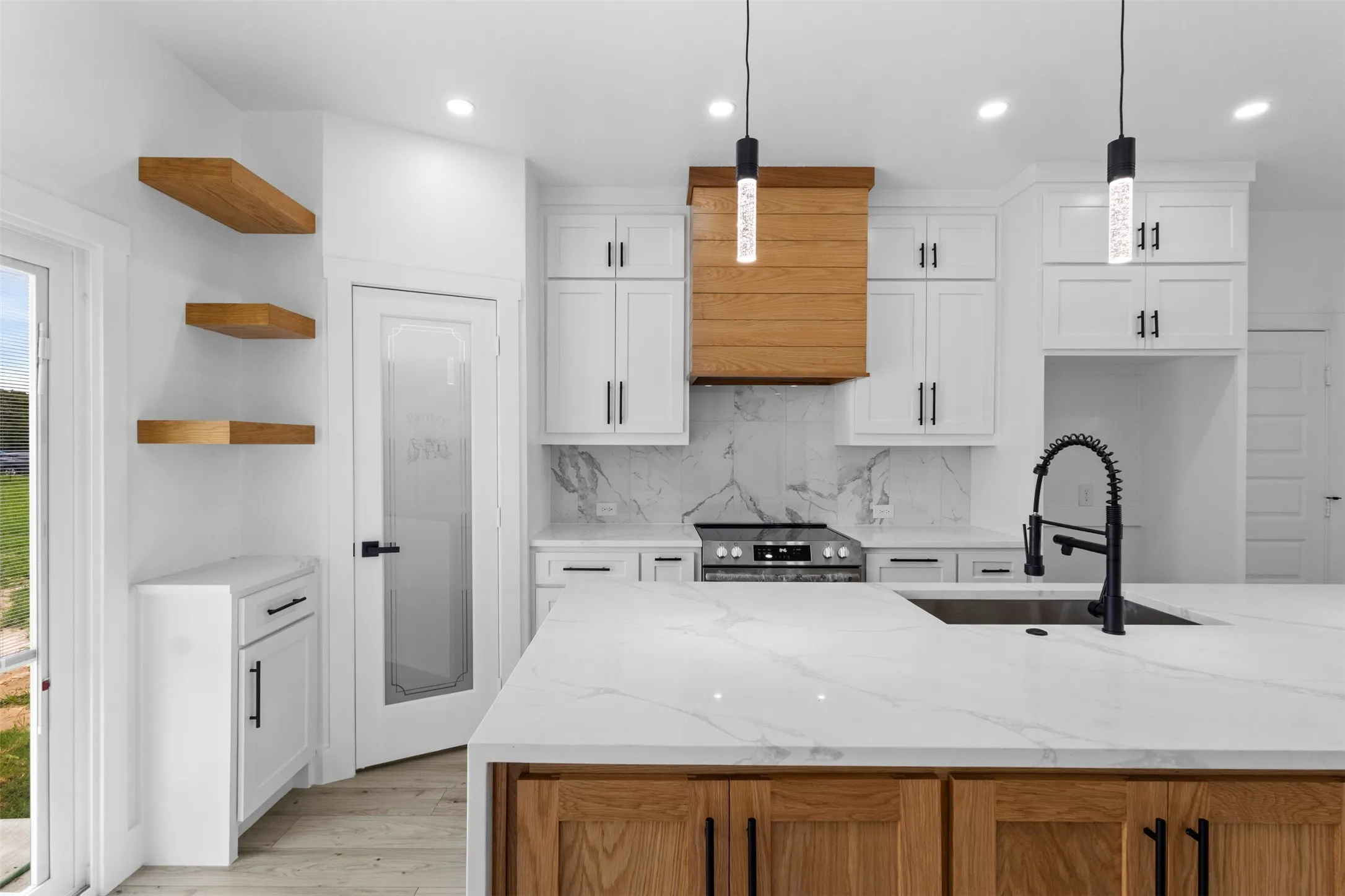 Single Family Residence For Sale in Rains County , 180 RS COUNTY ROAD 2245, Emory, Texas 75440, 4 Bedroom, 3 Bathroom, 2 Garage spaces, 2,000 Sqft, built in 2026, mls#21308293, Real Estate Agent in Emory, Homes For Sale in Rains county, Homes For Sale in Emory, Realtor in Emory Texas, Real Estate Brokerage Independent Realty Texas, Luminita Cordes Realtor
