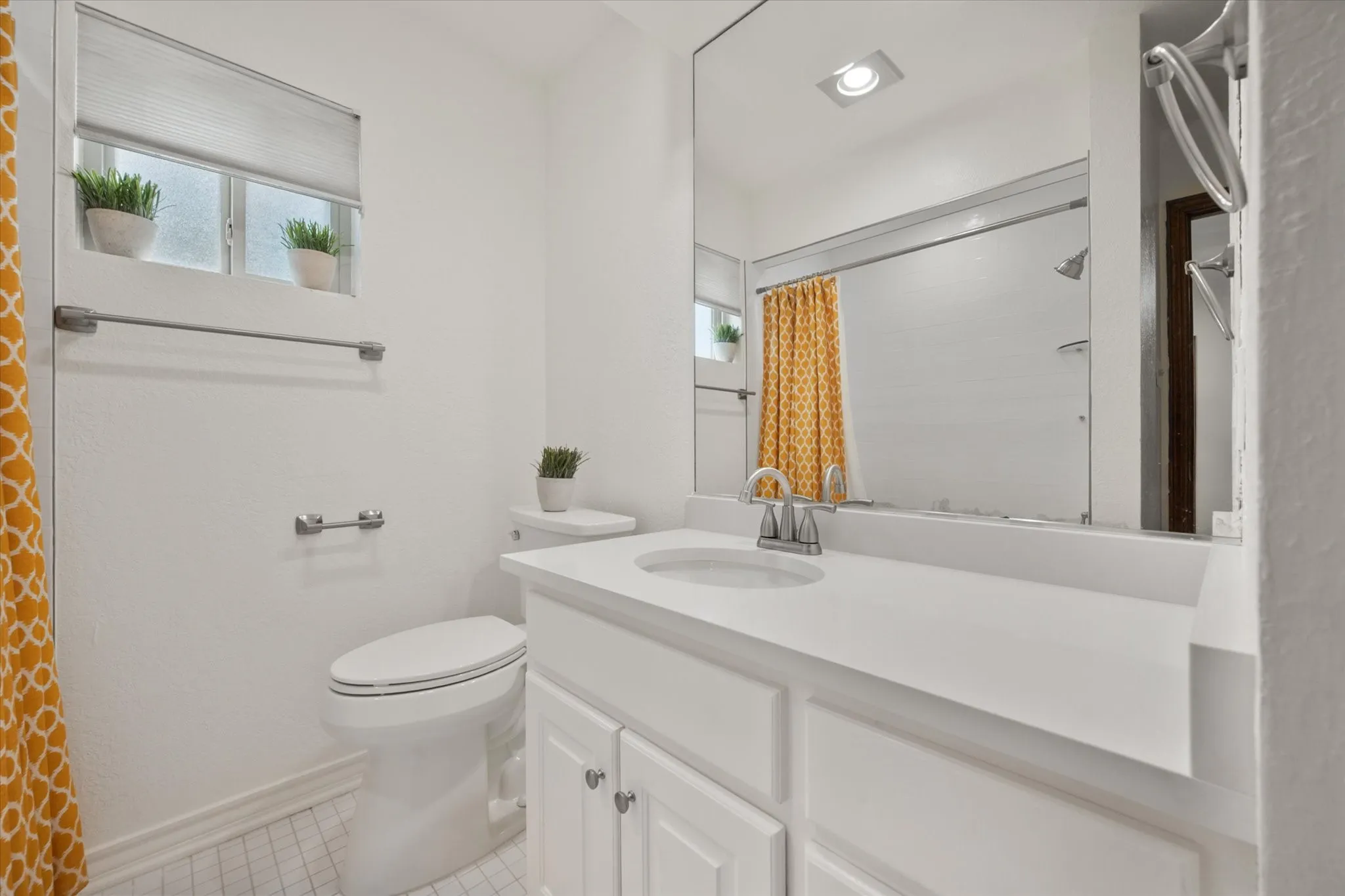 Upstairs Bathroom