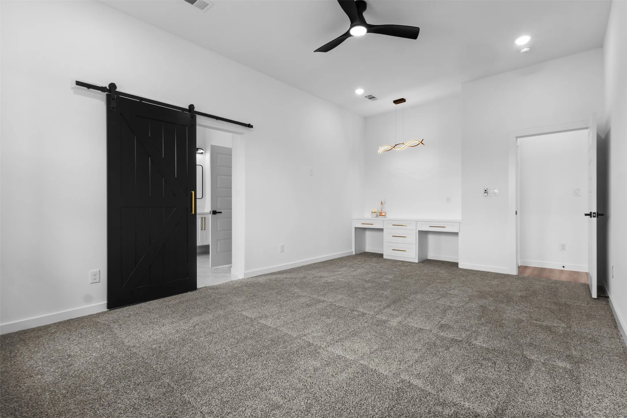 Single Family Residence For Sale in Hunt County , 5522 COUNTY ROAD 3521, Quinlan, Texas 75474, 4 Bedrooms, 2 Bathrooms, 2 Garage spaces, 1,968 Sqft, built in 2026, Price $435,000, mls#21308317, Real Estate Agent in Quinlan, Homes For Sale in Hunt county, Homes For Sale in Quinlan, Realtor in Quinlan Texas, Real Estate Brokerage Independent Realty Texas, Luminita Cordes Realtor