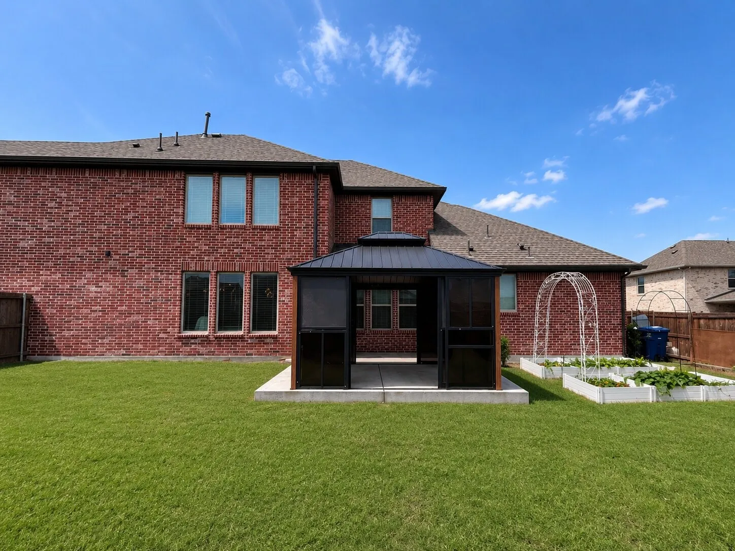 Single Family Residence For Sale in Dallas County , 1414 Haybale Lane, Garland, Texas 75042, 4 Bedrooms, 4 Bathrooms, 2 Garage spaces, 2,744 Sqft, built in 2023, Price $599,000, mls#21308329, Real Estate Agent in Garland, Homes For Sale in Dallas county, Homes For Sale in Garland, Realtor in Garland Texas, Real Estate Brokerage Independent Realty Texas, Luminita Cordes Realtor