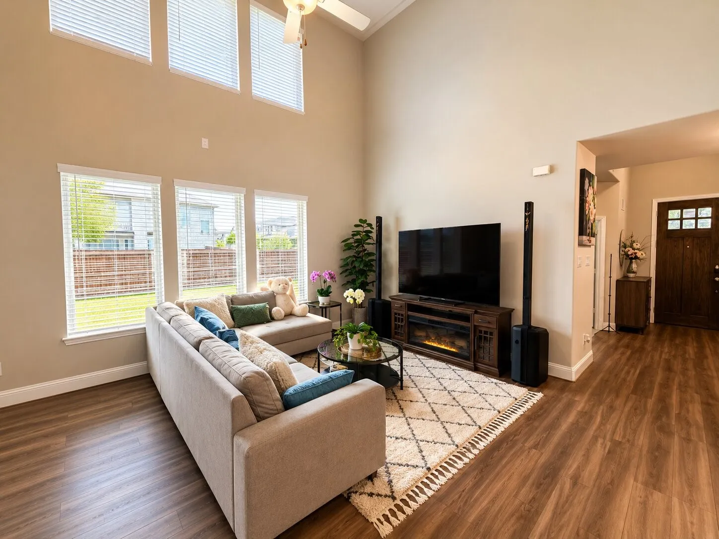 Single Family Residence For Sale in Dallas County , 1414 Haybale Lane, Garland, Texas 75042, 4 Bedrooms, 4 Bathrooms, 2 Garage spaces, 2,744 Sqft, built in 2023, Price $599,000, mls#21308329, Real Estate Agent in Garland, Homes For Sale in Dallas county, Homes For Sale in Garland, Realtor in Garland Texas, Real Estate Brokerage Independent Realty Texas, Luminita Cordes Realtor