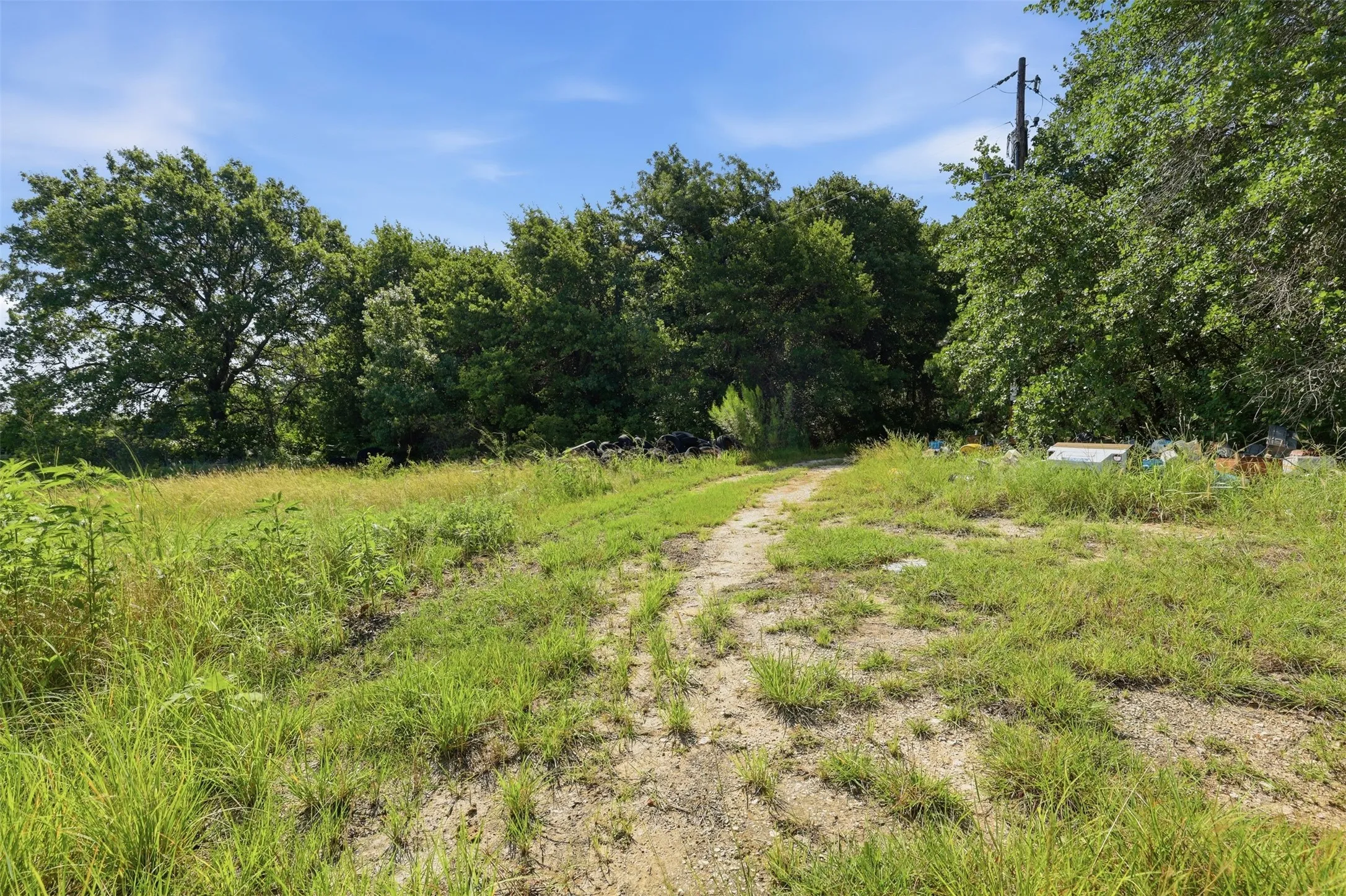Mobile Home For Sale in Somervell County , 1135 County Road 2005, Glen Rose, Texas 76690, 3 Bedroom, 2 Bathroom, Garage spaces, 1,664 Sqft, built in 1995, mls#21308339, Real Estate Agent in Glen Rose, Homes For Sale in Somervell county, Homes For Sale in Glen Rose, Realtor in Glen Rose Texas, Real Estate Brokerage Independent Realty Texas, Luminita Cordes Realtor