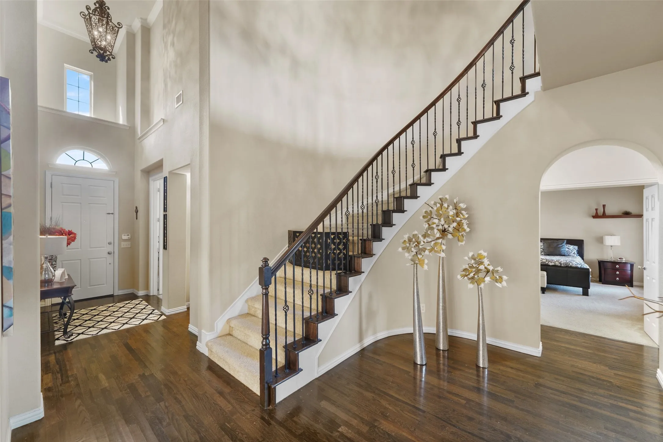 Single Family Residence For Sale in Collin County , 10082 Drawbridge Drive, Frisco, Texas 75035, 4 Bedroom, 4 Bathroom, 2 Garage spaces, 3,501 Sqft, built in 2010, mls#21308342, Real Estate Agent in Frisco, Homes For Sale in Collin county, Homes For Sale in Frisco, Realtor in Frisco Texas, Real Estate Brokerage Independent Realty Texas, Luminita Cordes Realtor