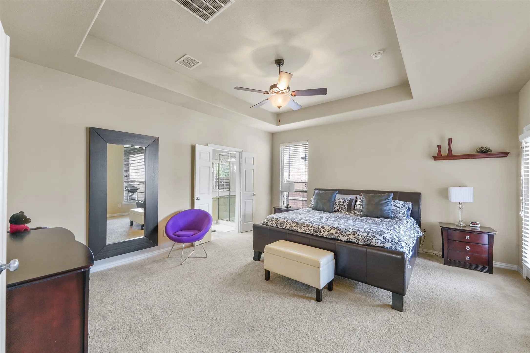 Single Family Residence For Sale in Collin County , 10082 Drawbridge Drive, Frisco, Texas 75035, 4 Bedroom, 4 Bathroom, 2 Garage spaces, 3,501 Sqft, built in 2010, mls#21308342, Real Estate Agent in Frisco, Homes For Sale in Collin county, Homes For Sale in Frisco, Realtor in Frisco Texas, Real Estate Brokerage Independent Realty Texas, Luminita Cordes Realtor