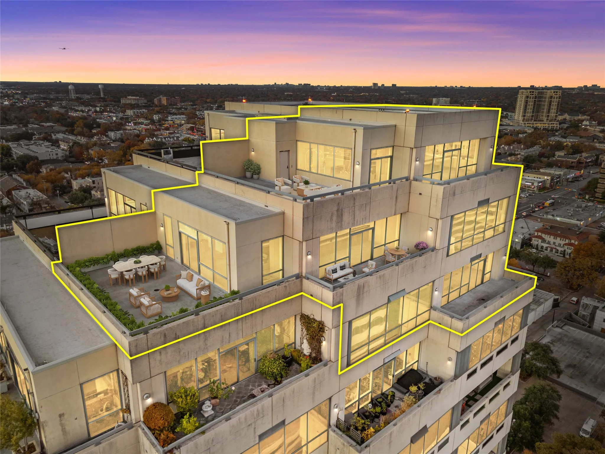 Condominium For Sale in Dallas County , 3111 Welborn Street 1701, Dallas, Texas 75219, 0, 0, 2 Garage spaces, 7,465 Sqft, built in 1985, Price $1,500,000, mls#21308351, Real Estate Agent in Dallas, Homes For Sale in Dallas county, Homes For Sale in Dallas, Realtor in Dallas Texas, Real Estate Brokerage Independent Realty Texas, Luminita Cordes Realtor