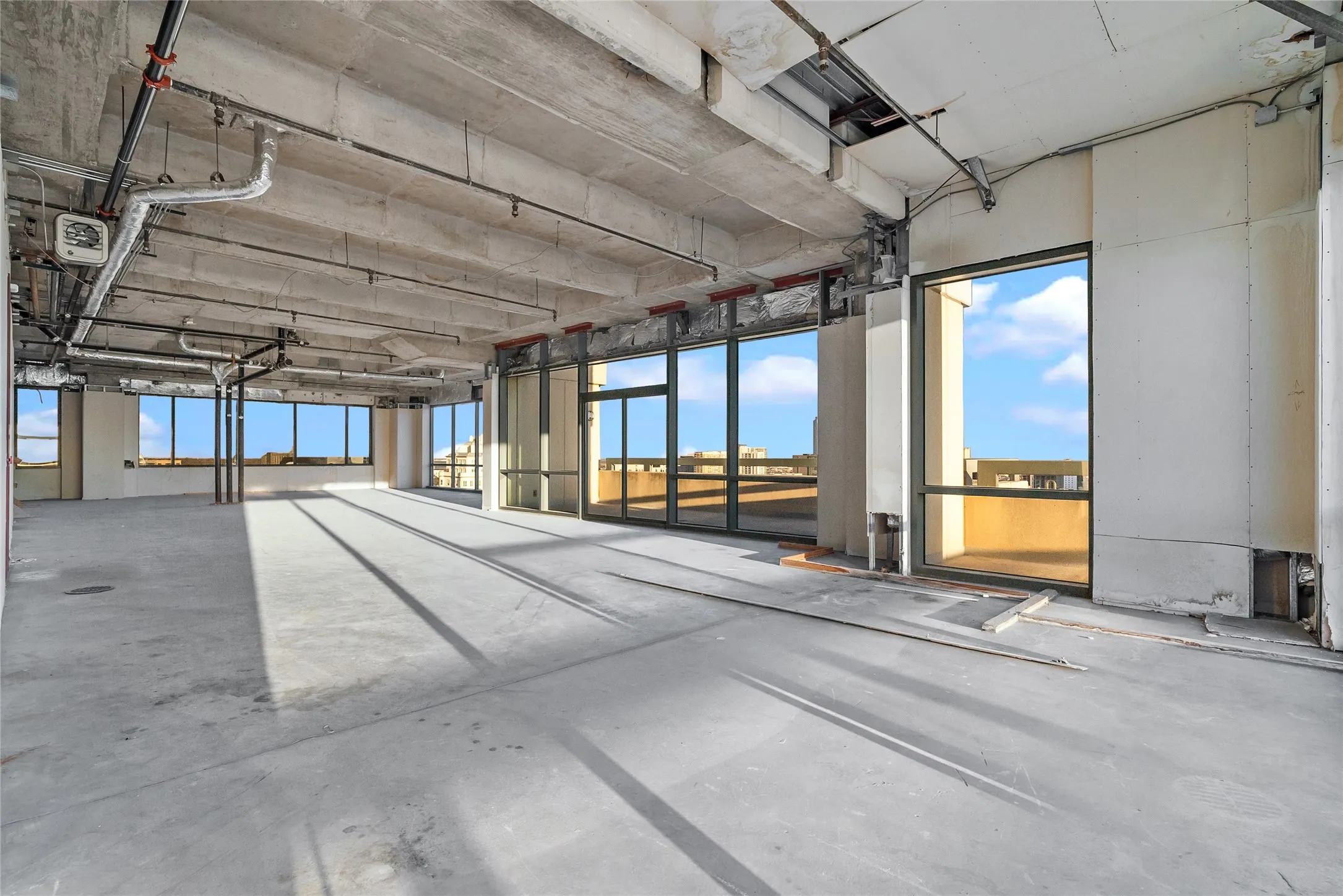 Condominium For Sale in Dallas County , 3111 Welborn Street 1701, Dallas, Texas 75219, 0, 0, 2 Garage spaces, 7,465 Sqft, built in 1985, Price $1,500,000, mls#21308351, Real Estate Agent in Dallas, Homes For Sale in Dallas county, Homes For Sale in Dallas, Realtor in Dallas Texas, Real Estate Brokerage Independent Realty Texas, Luminita Cordes Realtor