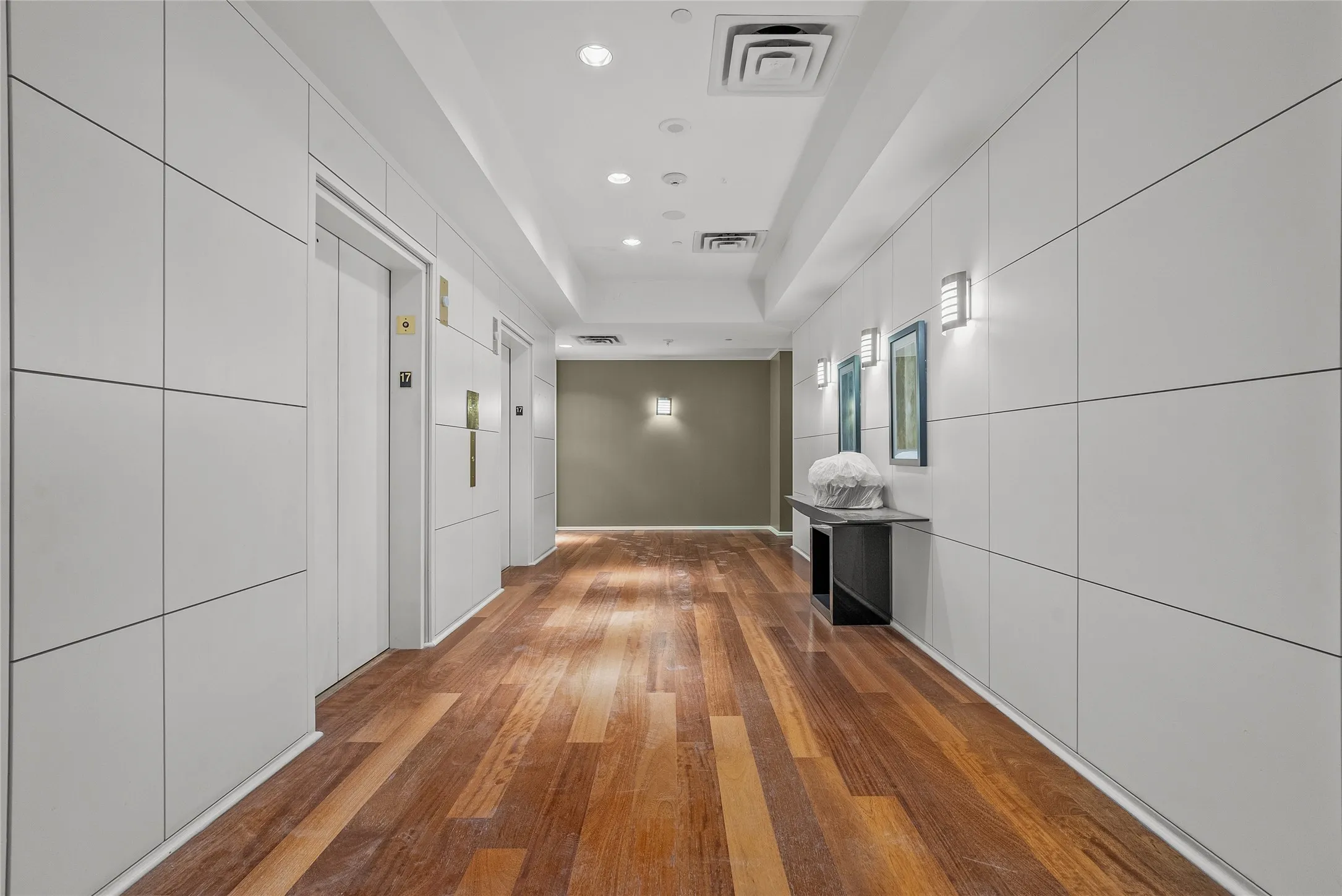 Condominium For Sale in Dallas County , 3111 Welborn Street 1701, Dallas, Texas 75219, 0, 0, 2 Garage spaces, 7,465 Sqft, built in 1985, Price $1,500,000, mls#21308351, Real Estate Agent in Dallas, Homes For Sale in Dallas county, Homes For Sale in Dallas, Realtor in Dallas Texas, Real Estate Brokerage Independent Realty Texas, Luminita Cordes Realtor