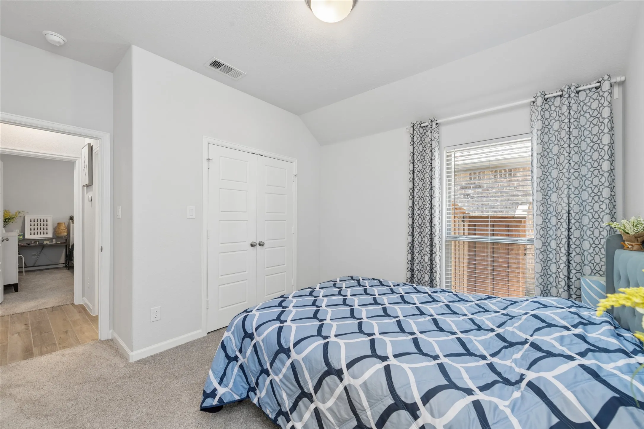 Single Family Residence For Sale in Denton County , 9108 Winding Creek Drive, Little Elm, Texas 75068, 4 Bedroom, 3 Bathroom, 2 Garage spaces, 1,809 Sqft, built in 2023, mls#21308366, Real Estate Agent in Little Elm, Homes For Sale in Denton county, Homes For Sale in Little Elm, Realtor in Little Elm Texas, Real Estate Brokerage Independent Realty Texas, Luminita Cordes Realtor