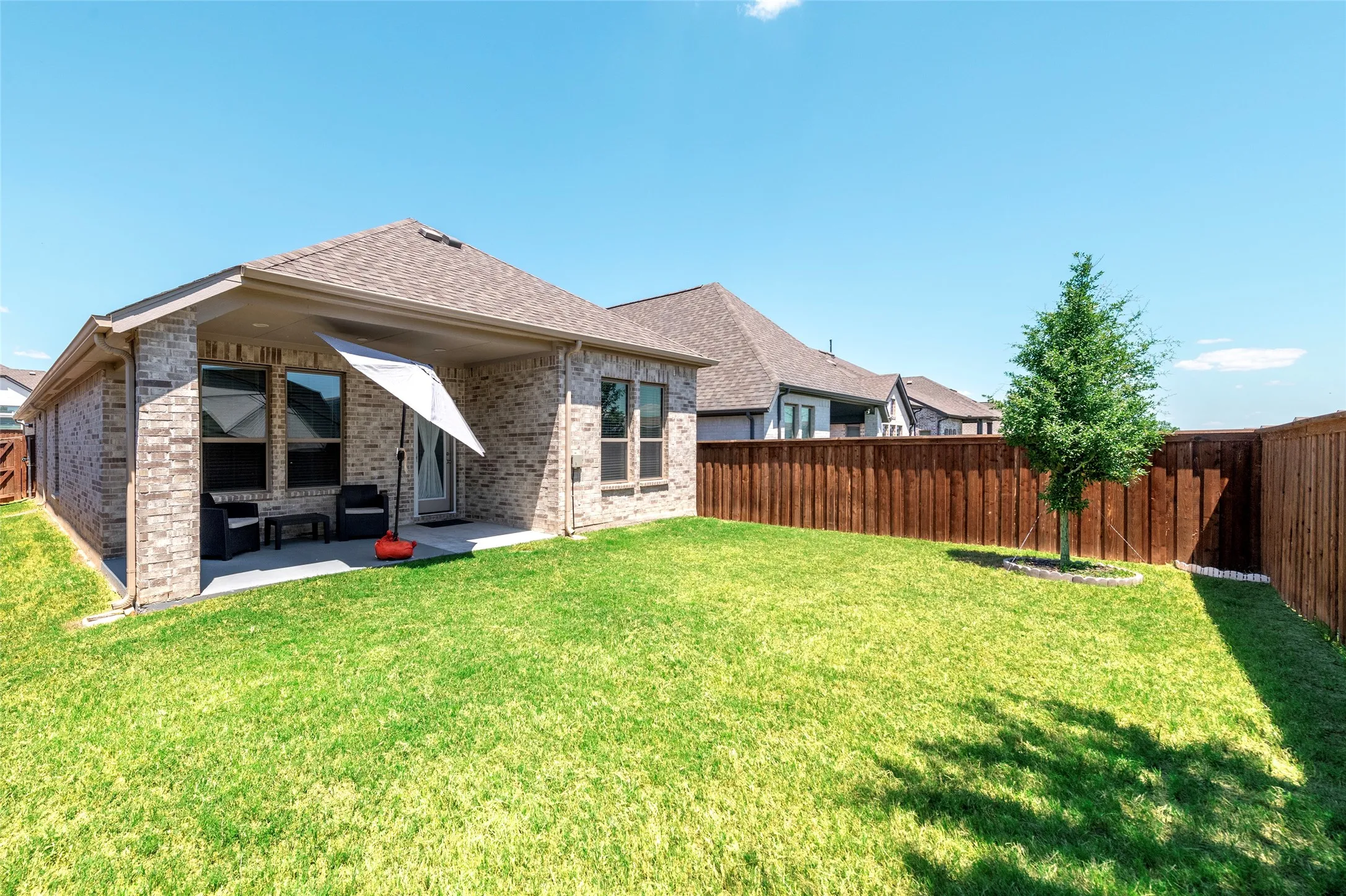 Single Family Residence For Sale in Denton County , 9108 Winding Creek Drive, Little Elm, Texas 75068, 4 Bedroom, 3 Bathroom, 2 Garage spaces, 1,809 Sqft, built in 2023, mls#21308366, Real Estate Agent in Little Elm, Homes For Sale in Denton county, Homes For Sale in Little Elm, Realtor in Little Elm Texas, Real Estate Brokerage Independent Realty Texas, Luminita Cordes Realtor