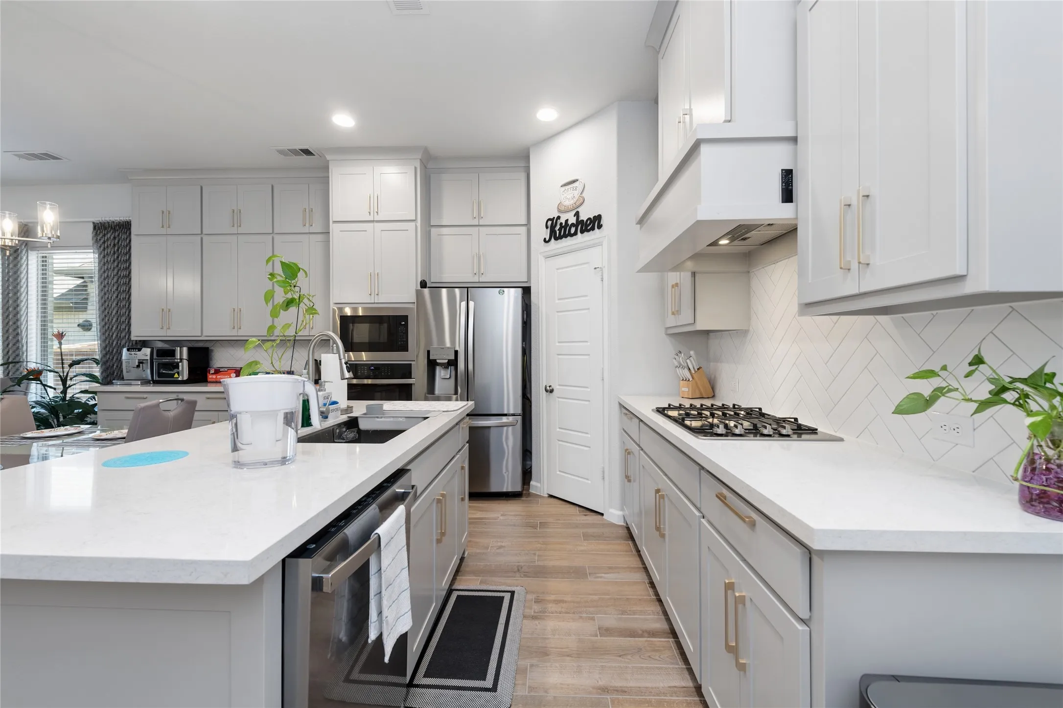 Single Family Residence For Sale in Denton County , 9108 Winding Creek Drive, Little Elm, Texas 75068, 4 Bedroom, 3 Bathroom, 2 Garage spaces, 1,809 Sqft, built in 2023, mls#21308366, Real Estate Agent in Little Elm, Homes For Sale in Denton county, Homes For Sale in Little Elm, Realtor in Little Elm Texas, Real Estate Brokerage Independent Realty Texas, Luminita Cordes Realtor