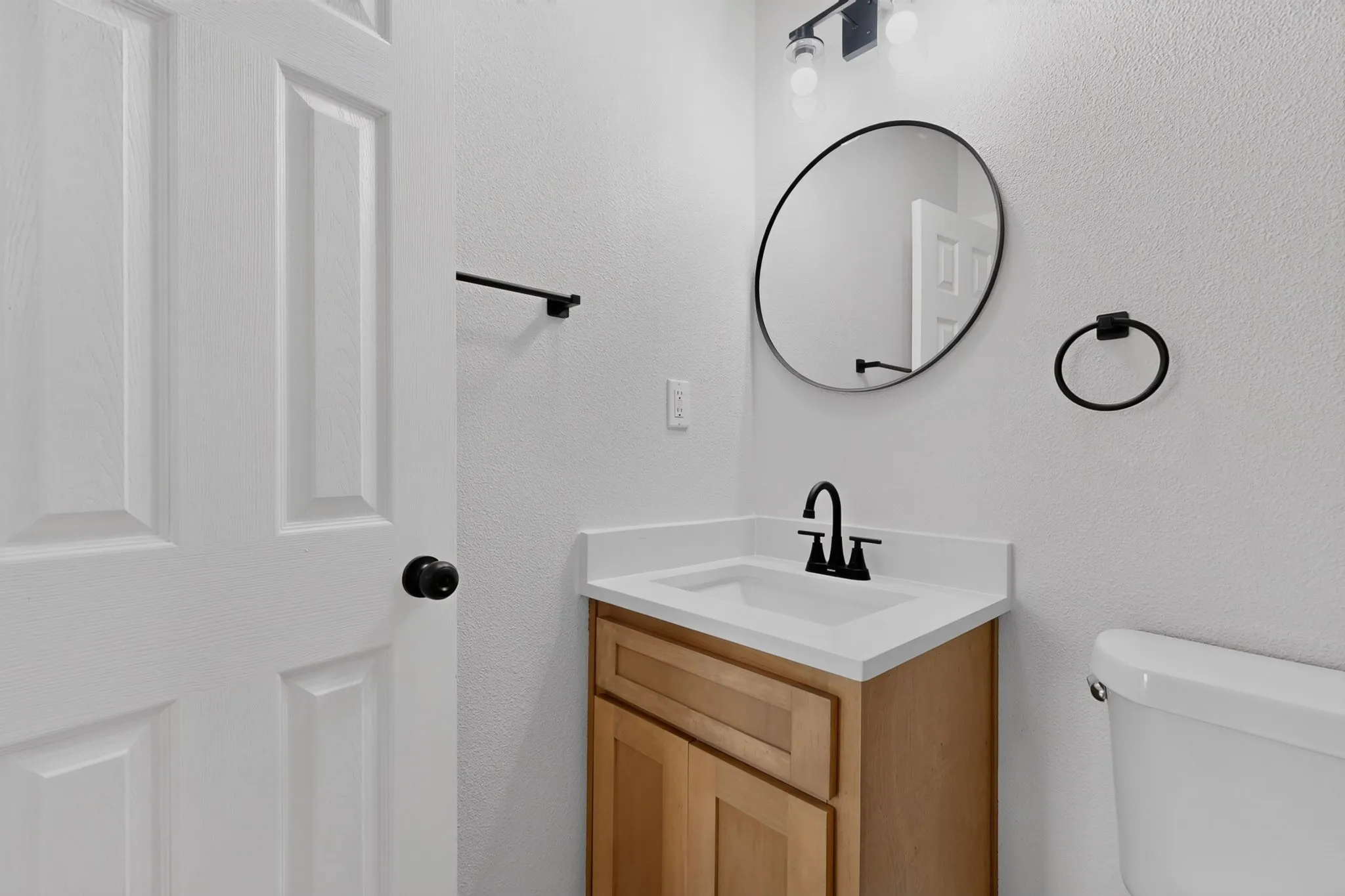 Single Family Residence For Sale in Tarrant County , 4171 Carolyn Road, Fort Worth, Texas 76109, 4 Bedroom, 3 Bathroom, Garage spaces, 1,765 Sqft, built in 1950, mls#21303116, Real Estate Agent in Fort Worth, Homes For Sale in Tarrant county, Homes For Sale in Fort Worth, Realtor in Fort Worth Texas, Real Estate Brokerage Independent Realty Texas, Luminita Cordes Realtor