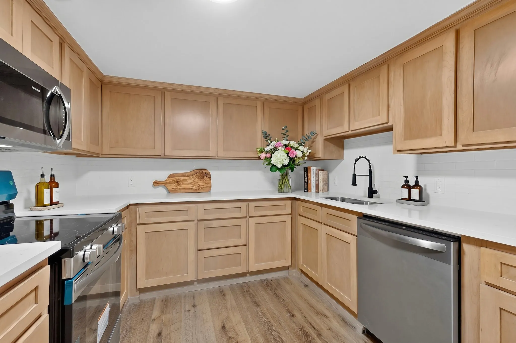 Single Family Residence For Sale in Tarrant County , 4171 Carolyn Road, Fort Worth, Texas 76109, 4 Bedroom, 3 Bathroom, Garage spaces, 1,765 Sqft, built in 1950, mls#21303116, Real Estate Agent in Fort Worth, Homes For Sale in Tarrant county, Homes For Sale in Fort Worth, Realtor in Fort Worth Texas, Real Estate Brokerage Independent Realty Texas, Luminita Cordes Realtor