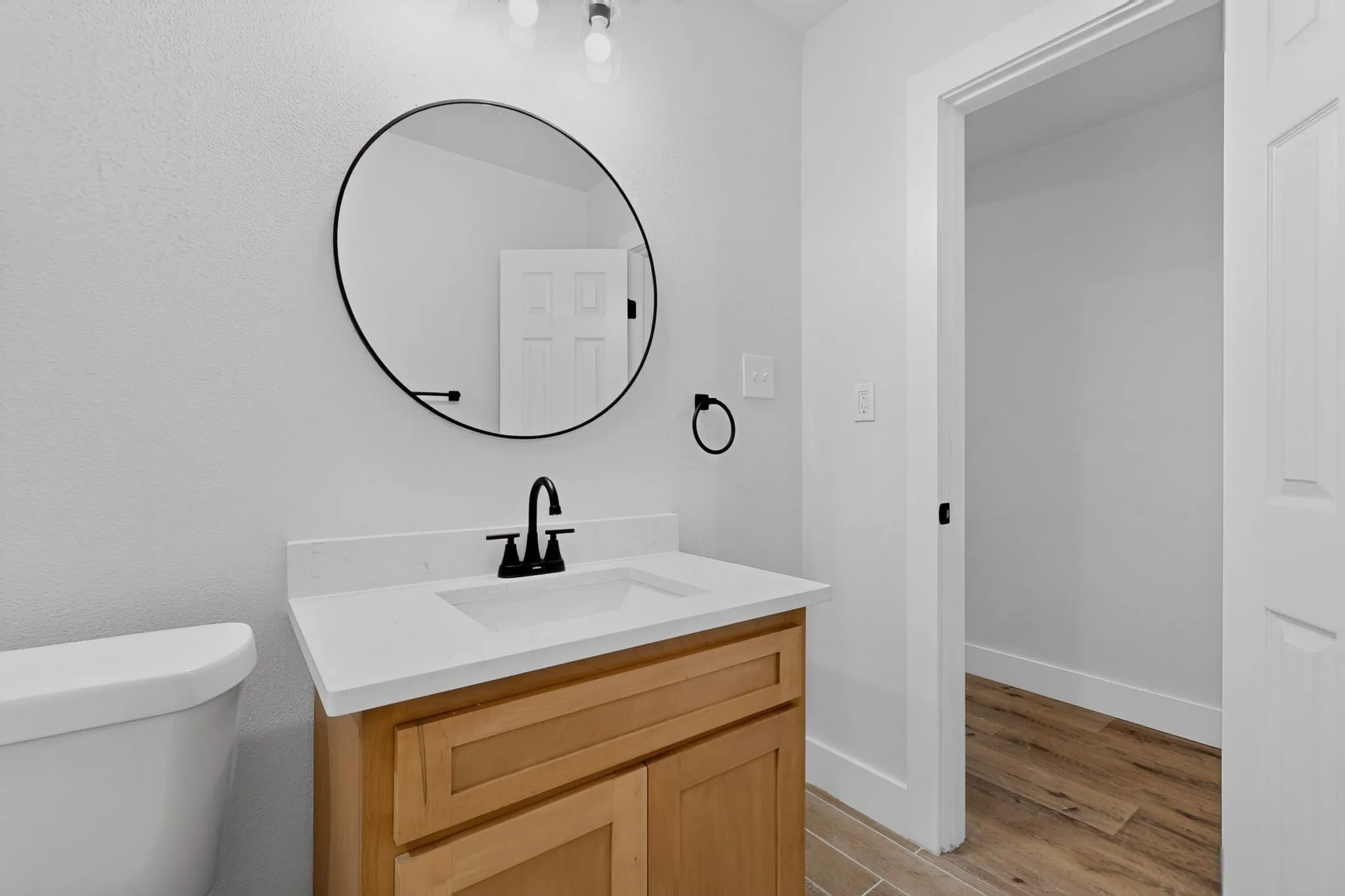 Single Family Residence For Sale in Tarrant County , 4171 Carolyn Road, Fort Worth, Texas 76109, 4 Bedroom, 3 Bathroom, Garage spaces, 1,765 Sqft, built in 1950, mls#21303116, Real Estate Agent in Fort Worth, Homes For Sale in Tarrant county, Homes For Sale in Fort Worth, Realtor in Fort Worth Texas, Real Estate Brokerage Independent Realty Texas, Luminita Cordes Realtor