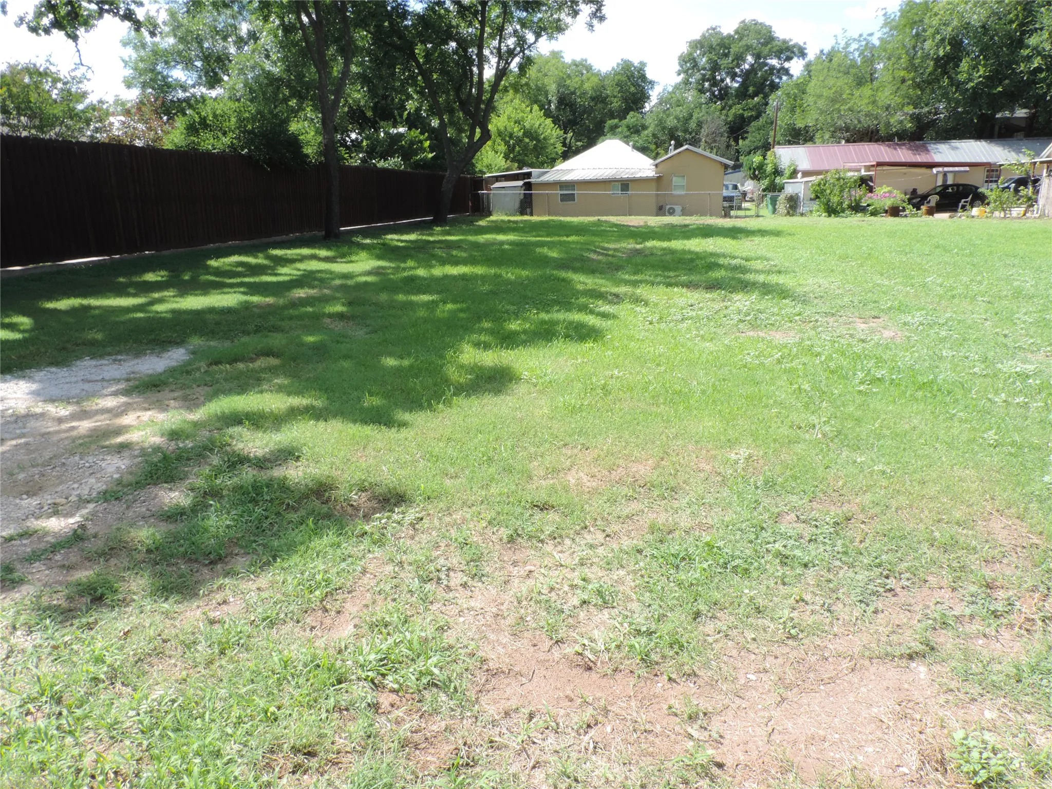 Unimproved Land For Sale in Erath County , 563 East Long Street, Stephenville, Texas 76401, 0, 0, Garage spaces, 0 Sqft, built in 0, Price $200,000, mls#21308383, Real Estate Agent in Stephenville, Homes For Sale in Erath county, Homes For Sale in Stephenville, Realtor in Stephenville Texas, Real Estate Brokerage Independent Realty Texas, Luminita Cordes Realtor