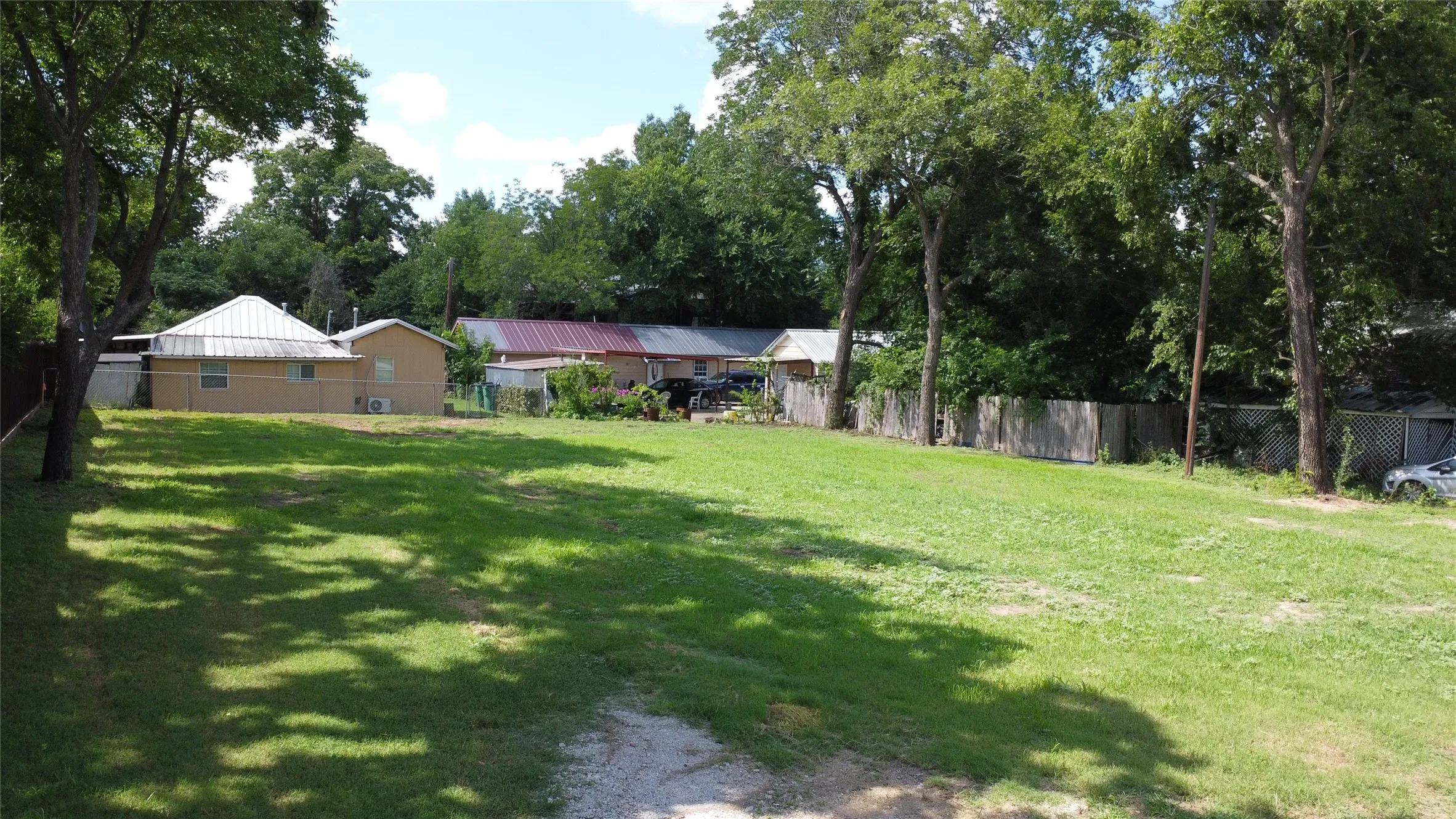 Unimproved Land For Sale in Erath County , 563 East Long Street, Stephenville, Texas 76401, 0, 0, Garage spaces, 0 Sqft, built in 0, Price $200,000, mls#21308383, Real Estate Agent in Stephenville, Homes For Sale in Erath county, Homes For Sale in Stephenville, Realtor in Stephenville Texas, Real Estate Brokerage Independent Realty Texas, Luminita Cordes Realtor