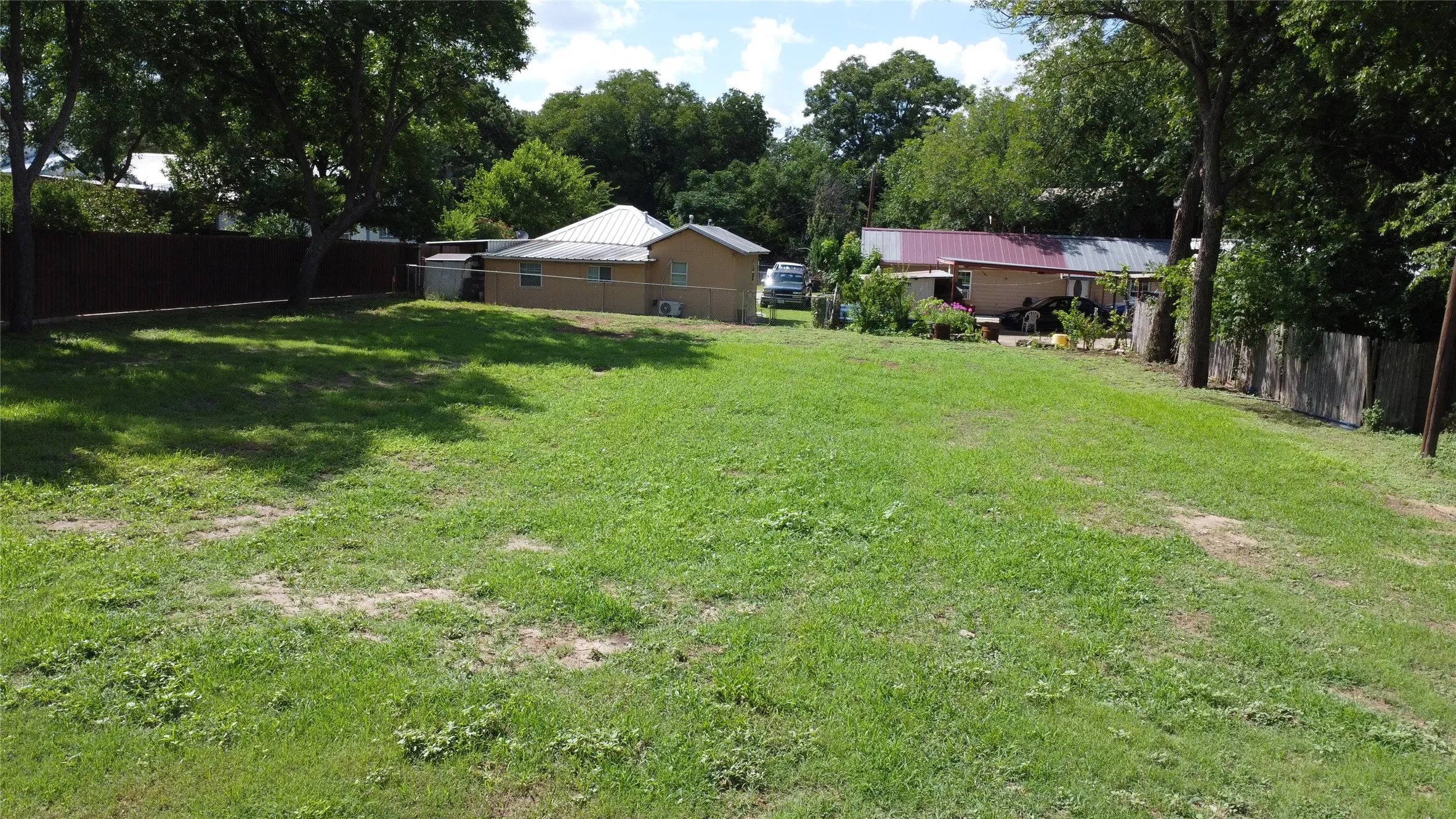 Unimproved Land For Sale in Erath County , 563 East Long Street, Stephenville, Texas 76401, 0, 0, Garage spaces, 0 Sqft, built in 0, Price $200,000, mls#21308383, Real Estate Agent in Stephenville, Homes For Sale in Erath county, Homes For Sale in Stephenville, Realtor in Stephenville Texas, Real Estate Brokerage Independent Realty Texas, Luminita Cordes Realtor