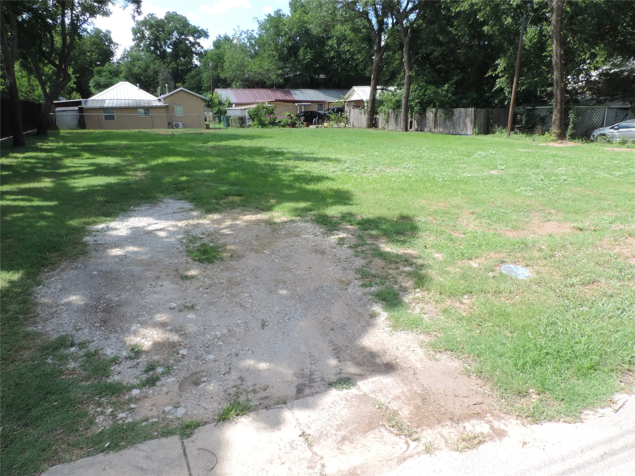 Unimproved Land For Sale in Erath County , 563 East Long Street, Stephenville, Texas 76401, 0, 0, Garage spaces, 0 Sqft, built in 0, Price $200,000, mls#21308383, Real Estate Agent in Stephenville, Homes For Sale in Erath county, Homes For Sale in Stephenville, Realtor in Stephenville Texas, Real Estate Brokerage Independent Realty Texas, Luminita Cordes Realtor