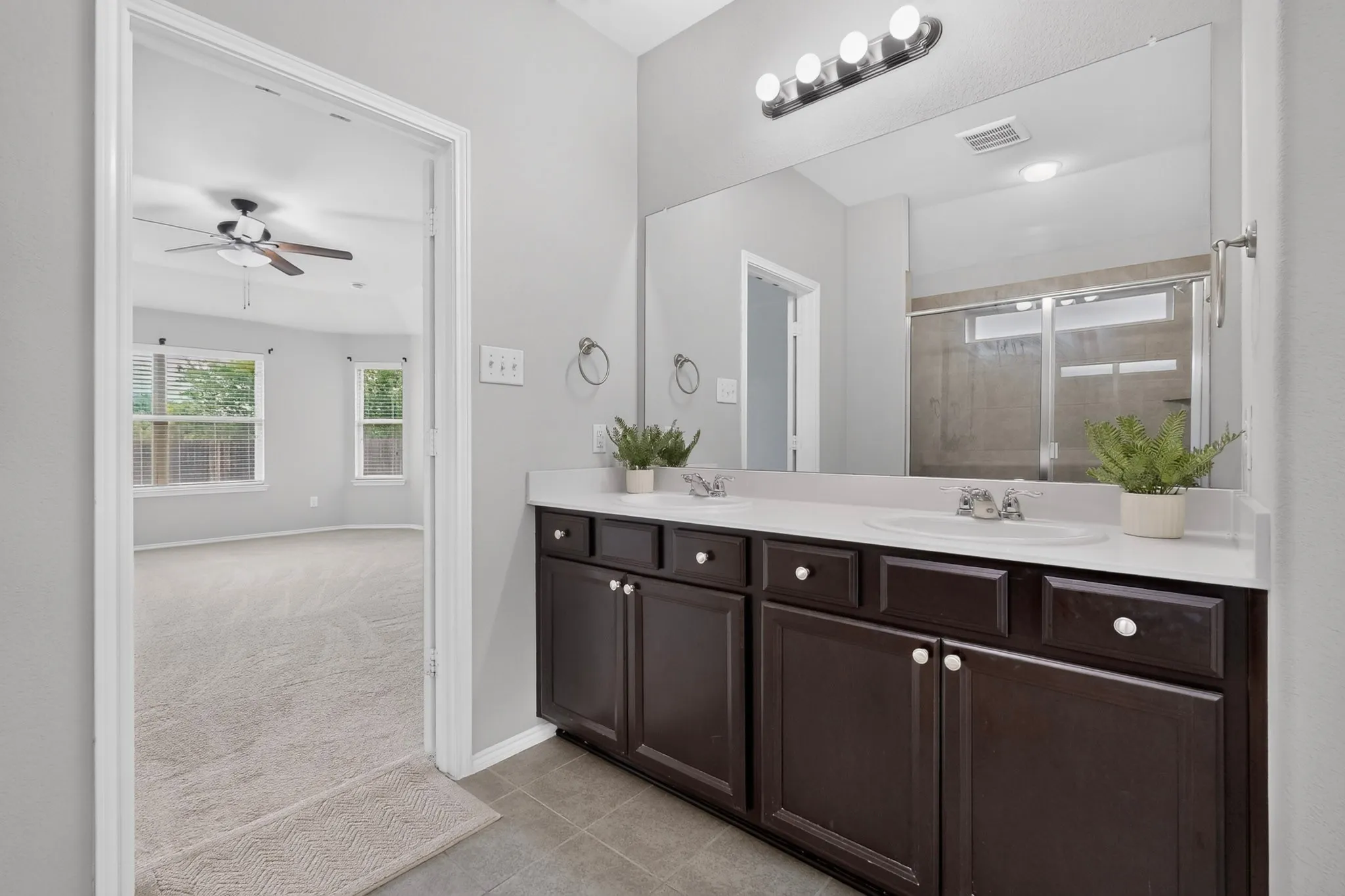 Single Family Residence For Sale in Tarrant County , 13008 Palancar Drive, Fort Worth, Texas 76244, 3 Bedroom, 2 Bathroom, 2 Garage spaces, 1,740 Sqft, built in 2016, mls#21308232, Real Estate Agent in Fort Worth, Homes For Sale in Tarrant county, Homes For Sale in Fort Worth, Realtor in Fort Worth Texas, Real Estate Brokerage Independent Realty Texas, Luminita Cordes Realtor