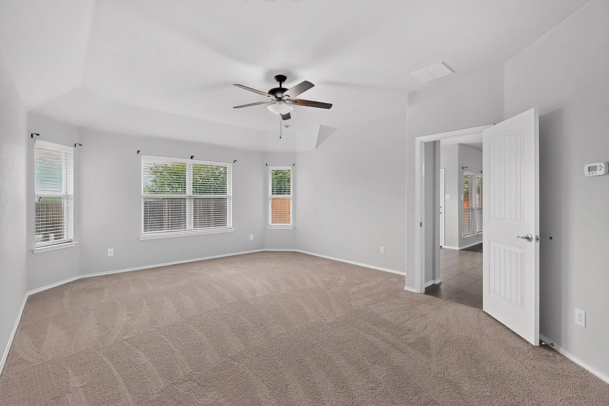 Single Family Residence For Sale in Tarrant County , 13008 Palancar Drive, Fort Worth, Texas 76244, 3 Bedroom, 2 Bathroom, 2 Garage spaces, 1,740 Sqft, built in 2016, mls#21308232, Real Estate Agent in Fort Worth, Homes For Sale in Tarrant county, Homes For Sale in Fort Worth, Realtor in Fort Worth Texas, Real Estate Brokerage Independent Realty Texas, Luminita Cordes Realtor