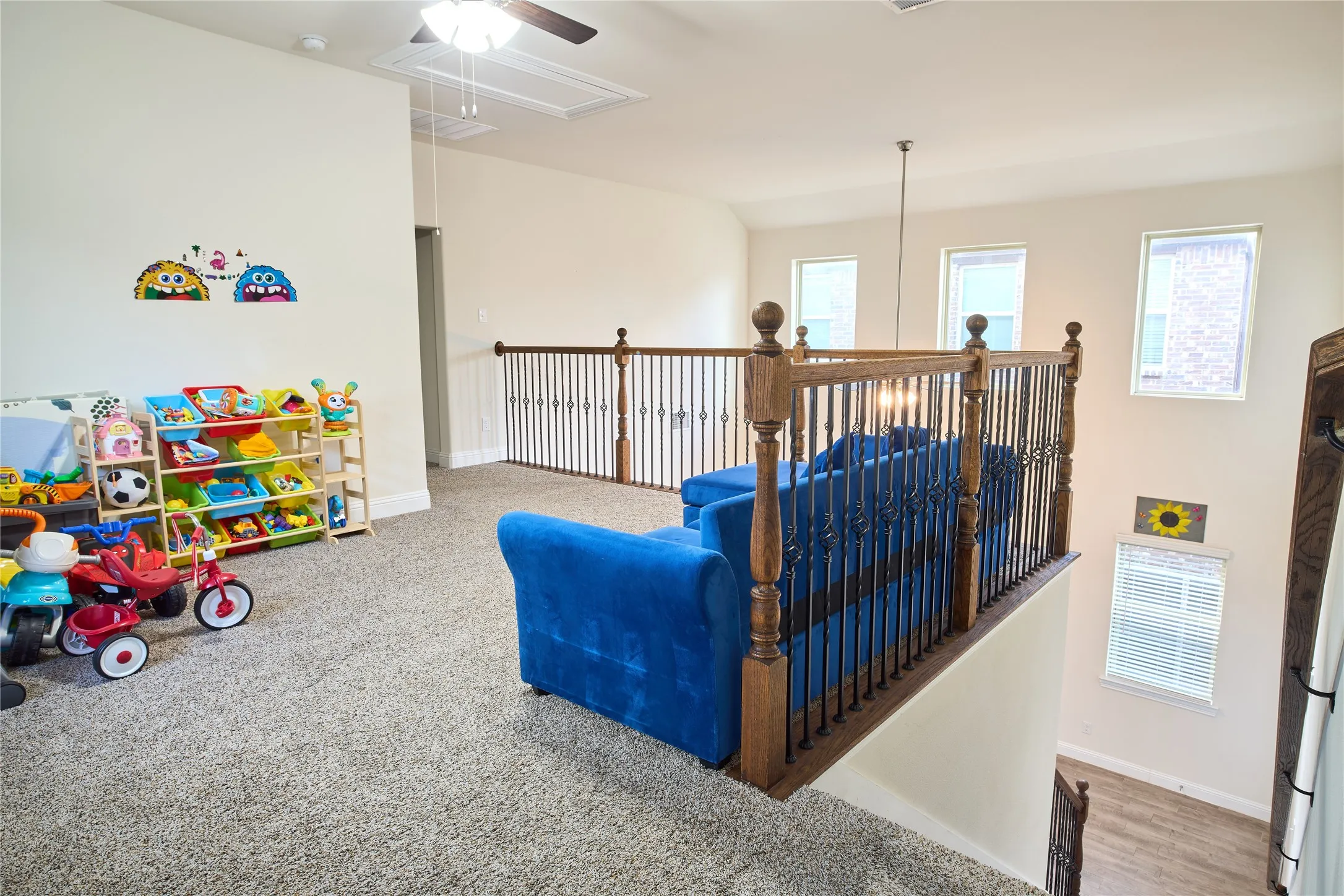 Single Family Residence For Sale in Denton County , 6029 Wildflower Way, Little Elm, Texas 76227, 4 Bedroom, 3 Bathroom, 2 Garage spaces, 2,235 Sqft, built in 2021, mls#21308409, Real Estate Agent in Little Elm, Homes For Sale in Denton county, Homes For Sale in Little Elm, Realtor in Little Elm Texas, Real Estate Brokerage Independent Realty Texas, Luminita Cordes Realtor