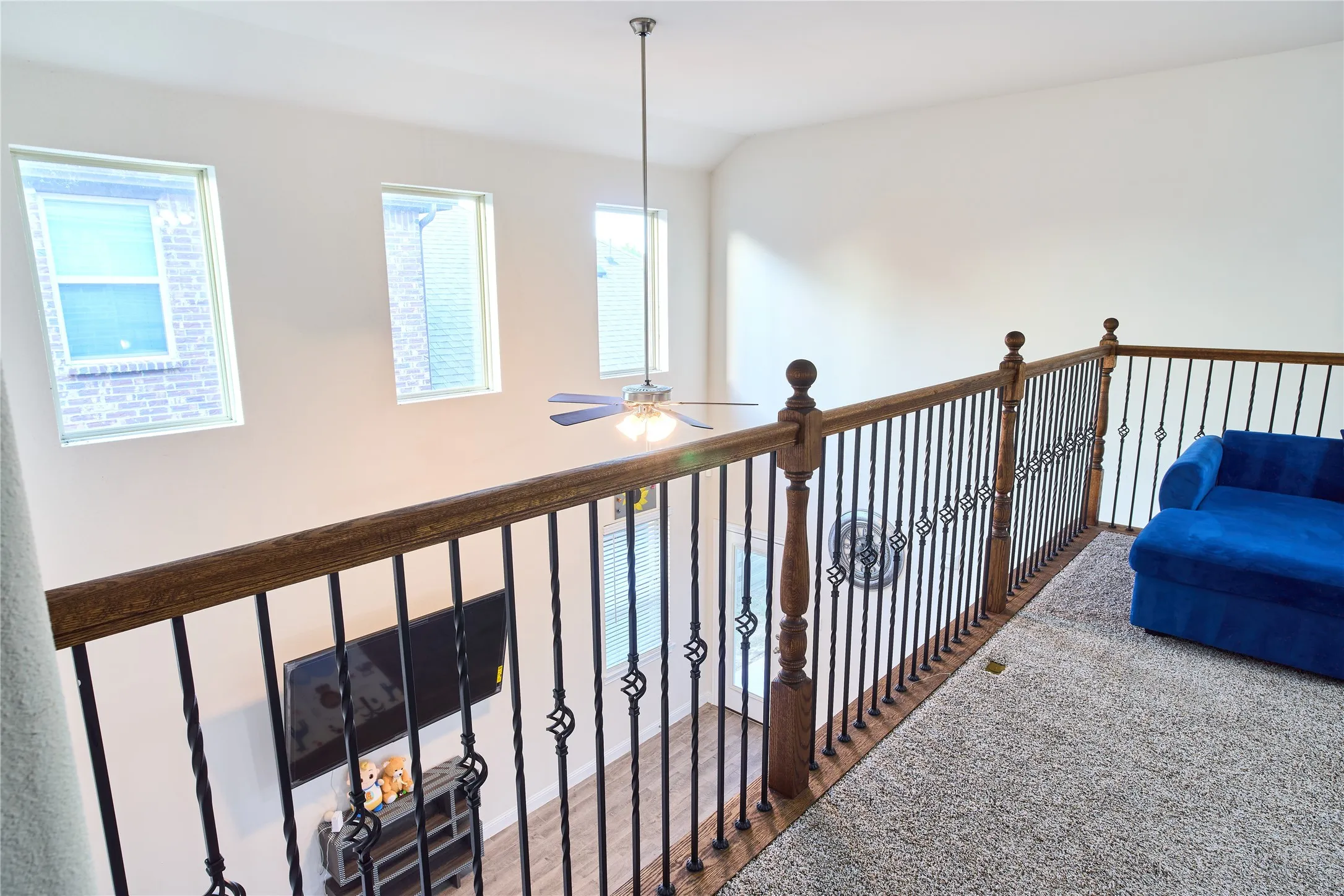 Single Family Residence For Sale in Denton County , 6029 Wildflower Way, Little Elm, Texas 76227, 4 Bedroom, 3 Bathroom, 2 Garage spaces, 2,235 Sqft, built in 2021, mls#21308409, Real Estate Agent in Little Elm, Homes For Sale in Denton county, Homes For Sale in Little Elm, Realtor in Little Elm Texas, Real Estate Brokerage Independent Realty Texas, Luminita Cordes Realtor