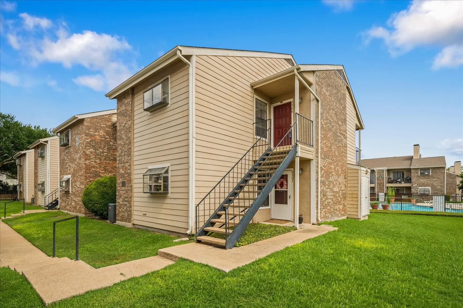 Condominium For Sale in Collin County , 4748 Old Bent Tree Lane 2307, Dallas, Texas 75287, 2 Bedroom, 2 Bathroom, Garage spaces, 1,070 Sqft, built in 1985, mls#21296784, Real Estate Agent in Dallas, Homes For Sale in Collin county, Homes For Sale in Dallas, Realtor in Dallas Texas, Real Estate Brokerage Independent Realty Texas, Luminita Cordes Realtor