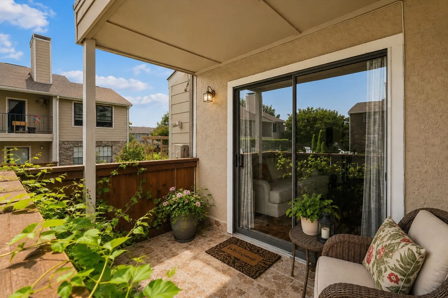 Condominium For Sale in Collin County , 4748 Old Bent Tree Lane 2307, Dallas, Texas 75287, 2 Bedroom, 2 Bathroom, Garage spaces, 1,070 Sqft, built in 1985, mls#21296784, Real Estate Agent in Dallas, Homes For Sale in Collin county, Homes For Sale in Dallas, Realtor in Dallas Texas, Real Estate Brokerage Independent Realty Texas, Luminita Cordes Realtor