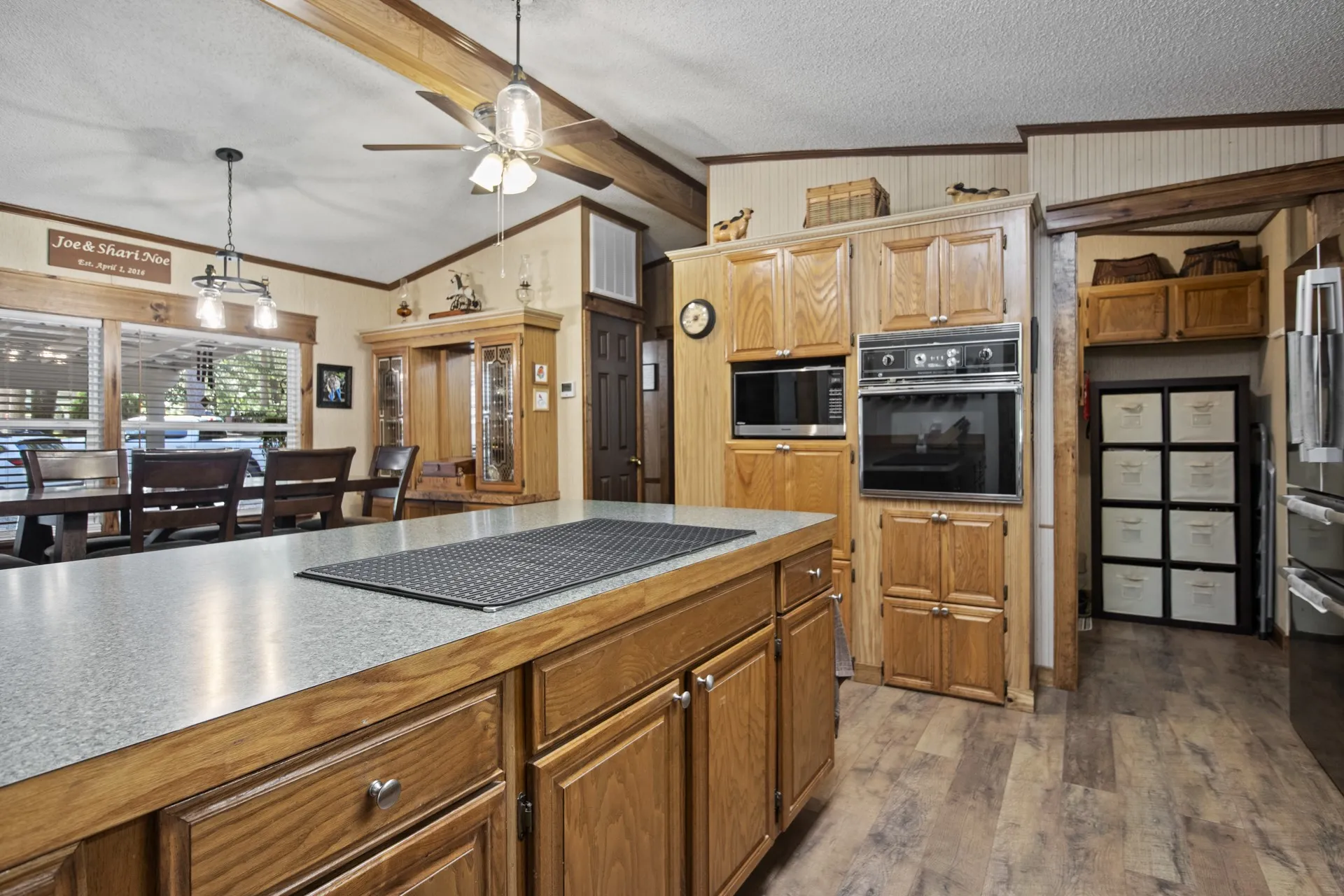 Manufactured Home For Sale in Marion County , 197 SHREVEPORT Street, Avinger, Texas 75630, 4 Bedroom, 4 Bathroom, 2 Garage spaces, 3,120 Sqft, built in 1986, mls#21308436, Real Estate Agent in Avinger, Homes For Sale in Marion county, Homes For Sale in Avinger, Realtor in Avinger Texas, Real Estate Brokerage Independent Realty Texas, Luminita Cordes Realtor
