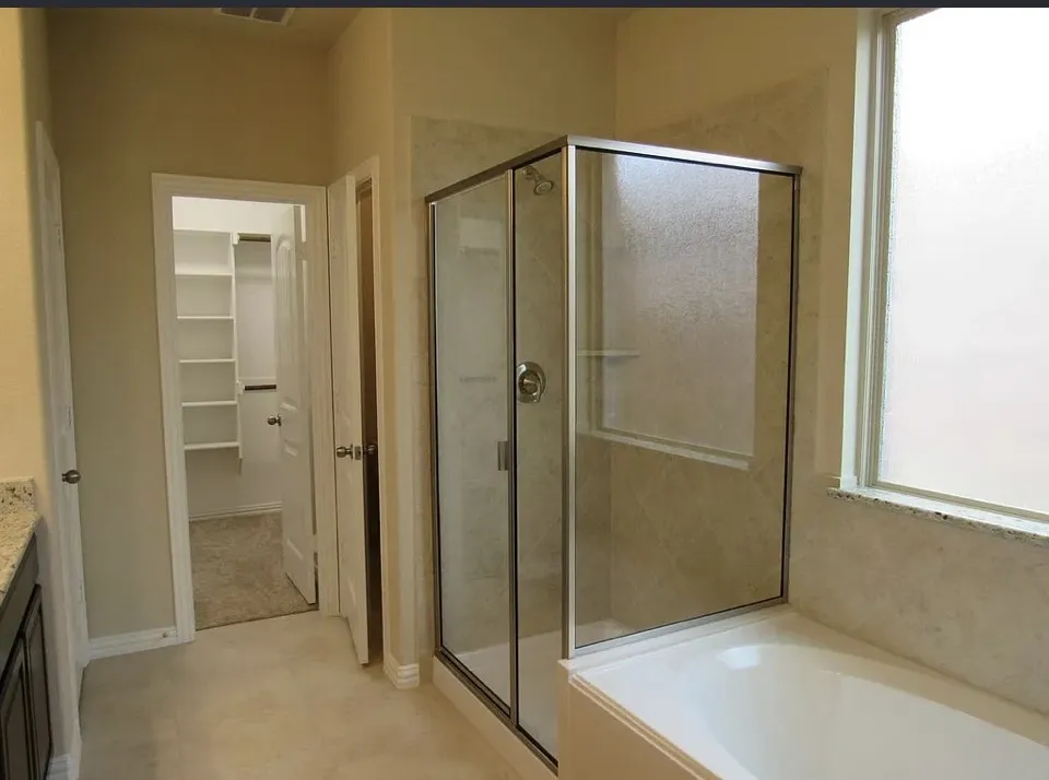 Single Family Residence For Rent in Denton County , 2316 Grant Park Way, Prosper, Texas 75078, 4 Bedroom, 4 Bathroom, 2 Garage spaces, 2,704 Sqft, built in 2017, mls#21308432, Real Estate Agent in Prosper, Homes For Rent in Denton county, Homes For Rent in Prosper, Realtor in Prosper Texas, Real Estate Brokerage Independent Realty Texas, Luminita Cordes Realtor