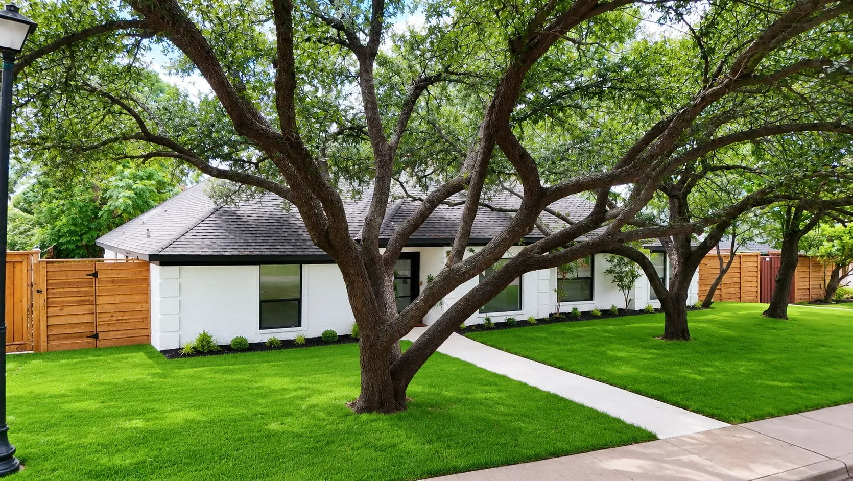 Single Family Residence For Sale in Collin County , 7130 Debbe Drive, Dallas, Texas 75252, 4 Bedroom, 4 Bathroom, 3 Garage spaces, 3,300 Sqft, built in 1982, mls#21308457, Real Estate Agent in Dallas, Homes For Sale in Collin county, Homes For Sale in Dallas, Realtor in Dallas Texas, Real Estate Brokerage Independent Realty Texas, Luminita Cordes Realtor