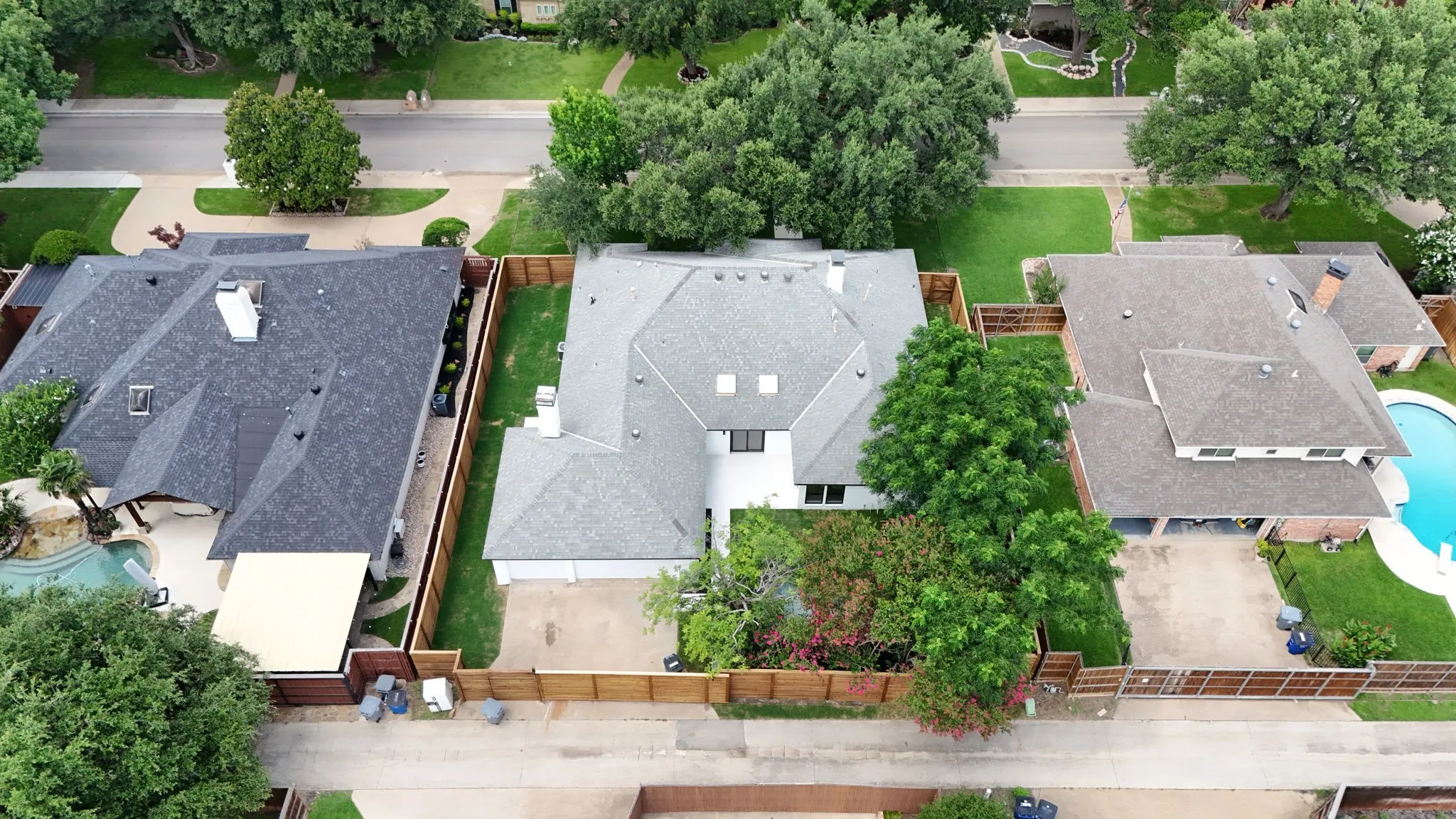 Single Family Residence For Sale in Collin County , 7130 Debbe Drive, Dallas, Texas 75252, 4 Bedroom, 4 Bathroom, 3 Garage spaces, 3,300 Sqft, built in 1982, mls#21308457, Real Estate Agent in Dallas, Homes For Sale in Collin county, Homes For Sale in Dallas, Realtor in Dallas Texas, Real Estate Brokerage Independent Realty Texas, Luminita Cordes Realtor