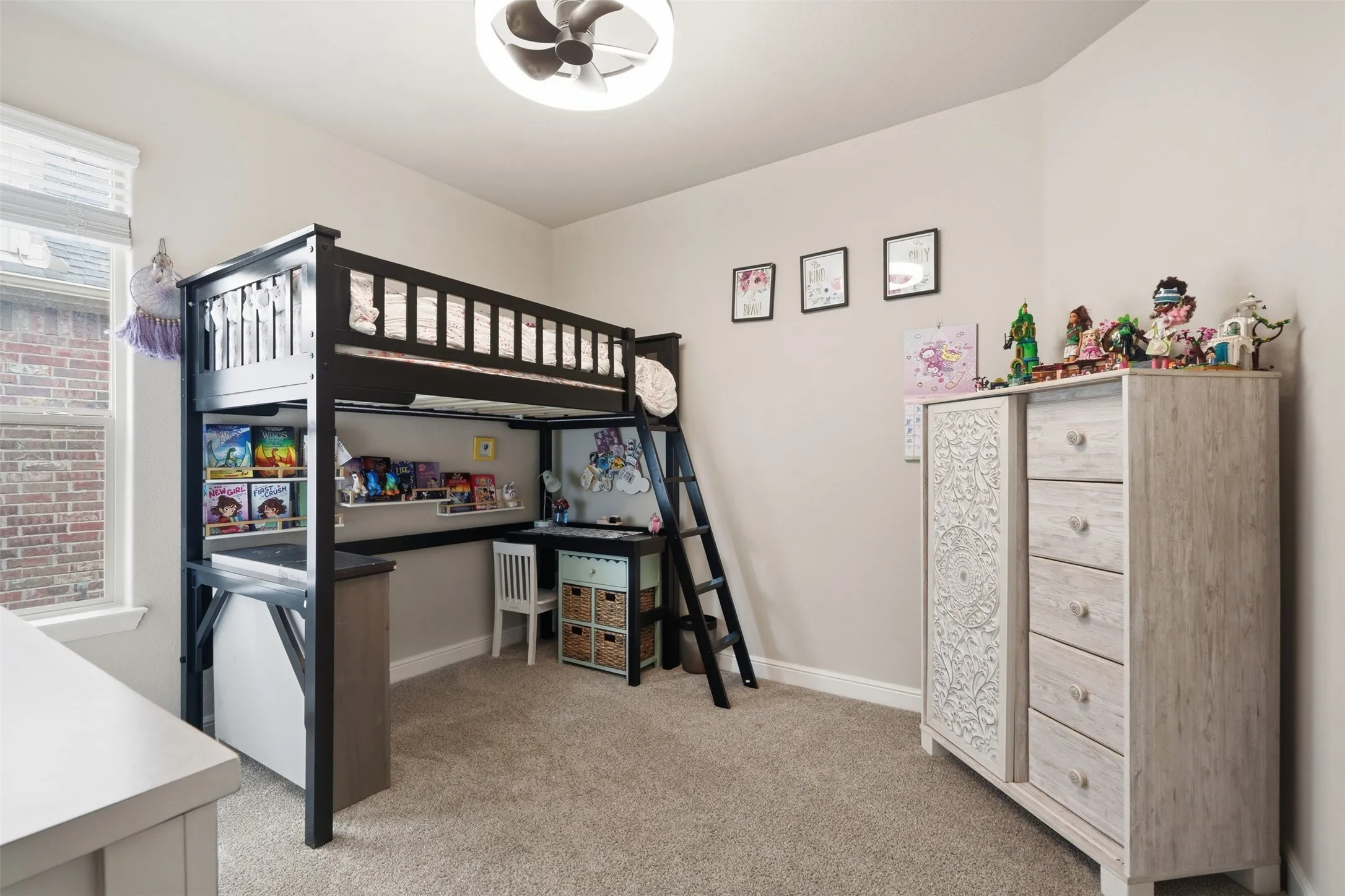 Single Family Residence For Sale in Wise County , 2220 Dyre Drive, Haslet, Texas 76052, 4 Bedroom, 2 Bathroom, 2 Garage spaces, 1,848 Sqft, built in 2024, mls#21304304, Real Estate Agent in Haslet, Homes For Sale in Wise county, Homes For Sale in Haslet, Realtor in Haslet Texas, Real Estate Brokerage Independent Realty Texas, Luminita Cordes Realtor