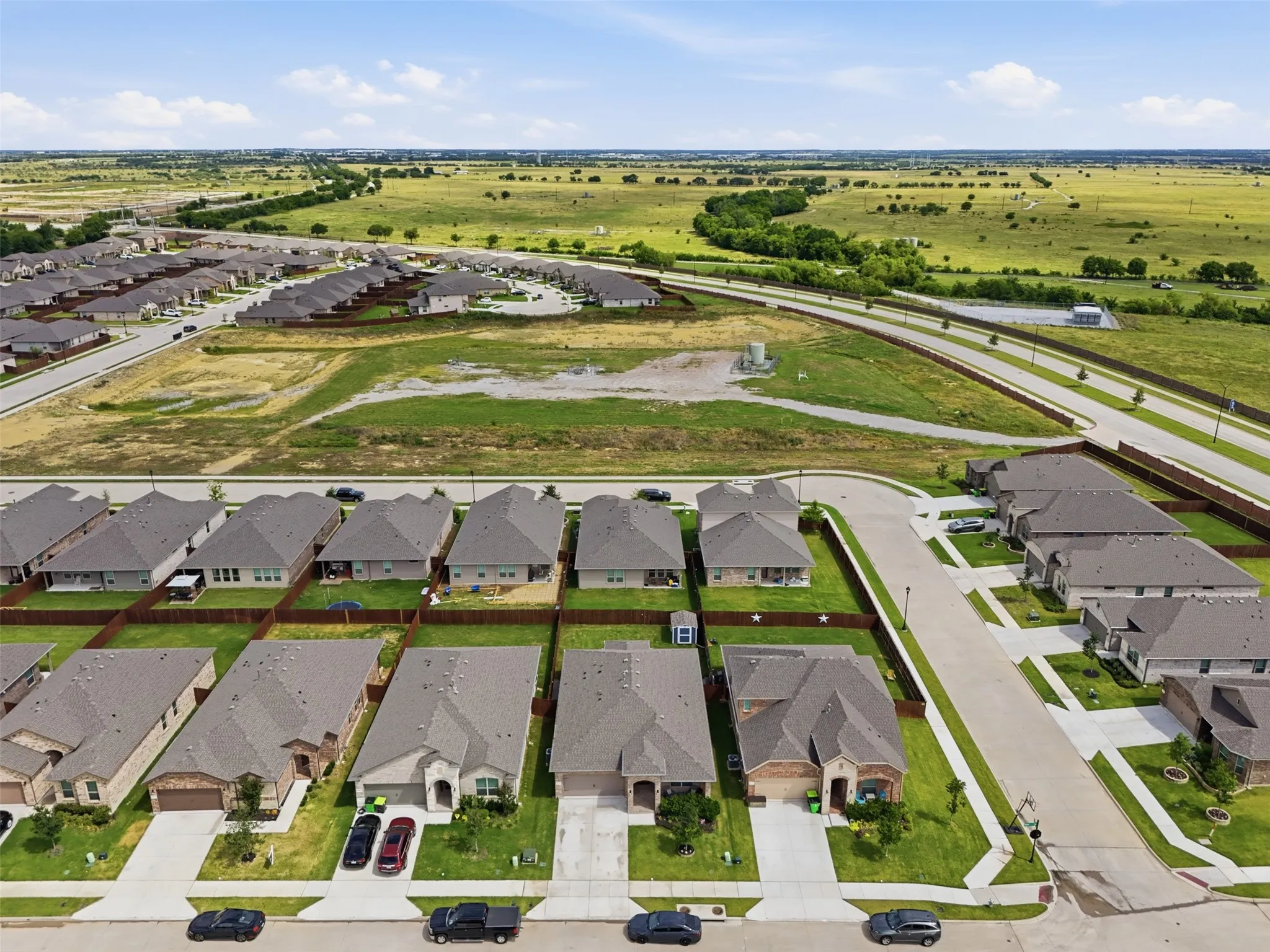 Single Family Residence For Sale in Wise County , 2220 Dyre Drive, Haslet, Texas 76052, 4 Bedroom, 2 Bathroom, 2 Garage spaces, 1,848 Sqft, built in 2024, mls#21304304, Real Estate Agent in Haslet, Homes For Sale in Wise county, Homes For Sale in Haslet, Realtor in Haslet Texas, Real Estate Brokerage Independent Realty Texas, Luminita Cordes Realtor