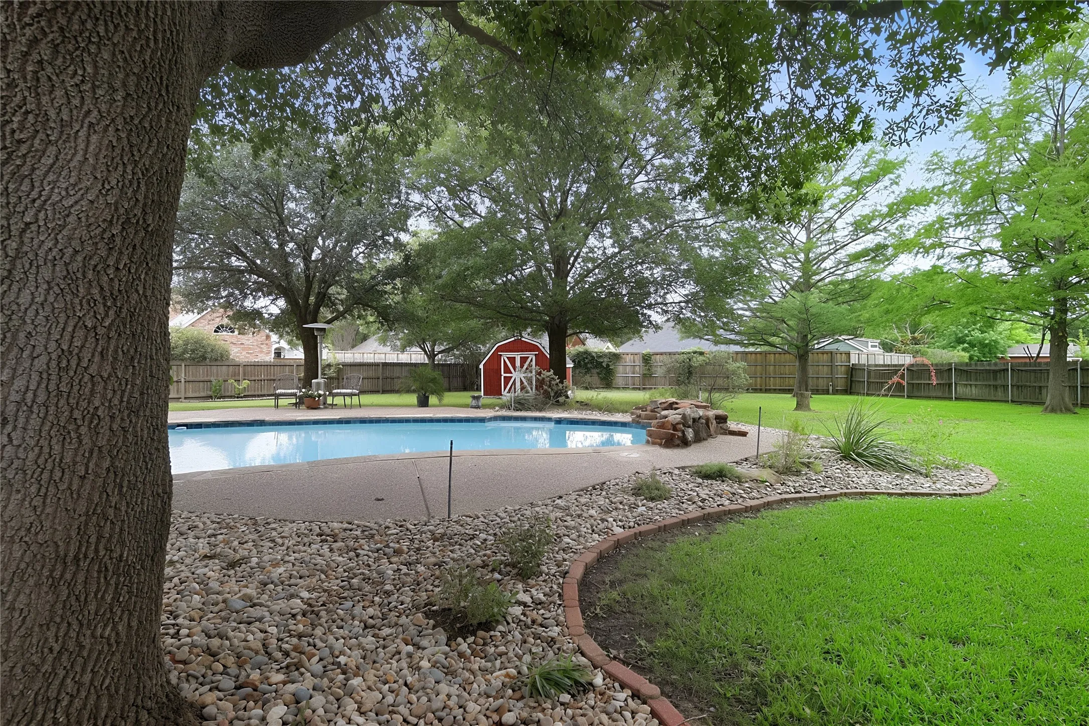 Single Family Residence For Sale in Tarrant County , 948 Tealwood Drive, Keller, Texas 76248, 4 Bedroom, 4 Bathroom, 2 Garage spaces, 2,842 Sqft, built in 1992, mls#21308198, Real Estate Agent in Keller, Homes For Sale in Tarrant county, Homes For Sale in Keller, Realtor in Keller Texas, Real Estate Brokerage Independent Realty Texas, Luminita Cordes Realtor