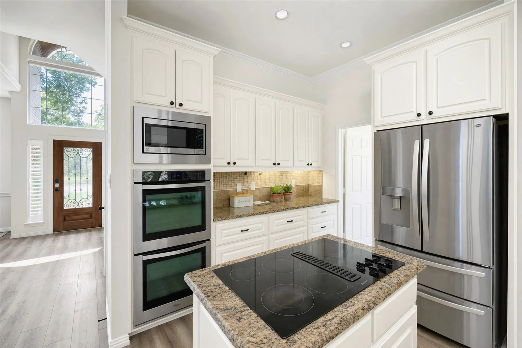 Single Family Residence For Sale in Tarrant County , 948 Tealwood Drive, Keller, Texas 76248, 4 Bedroom, 4 Bathroom, 2 Garage spaces, 2,842 Sqft, built in 1992, mls#21308198, Real Estate Agent in Keller, Homes For Sale in Tarrant county, Homes For Sale in Keller, Realtor in Keller Texas, Real Estate Brokerage Independent Realty Texas, Luminita Cordes Realtor