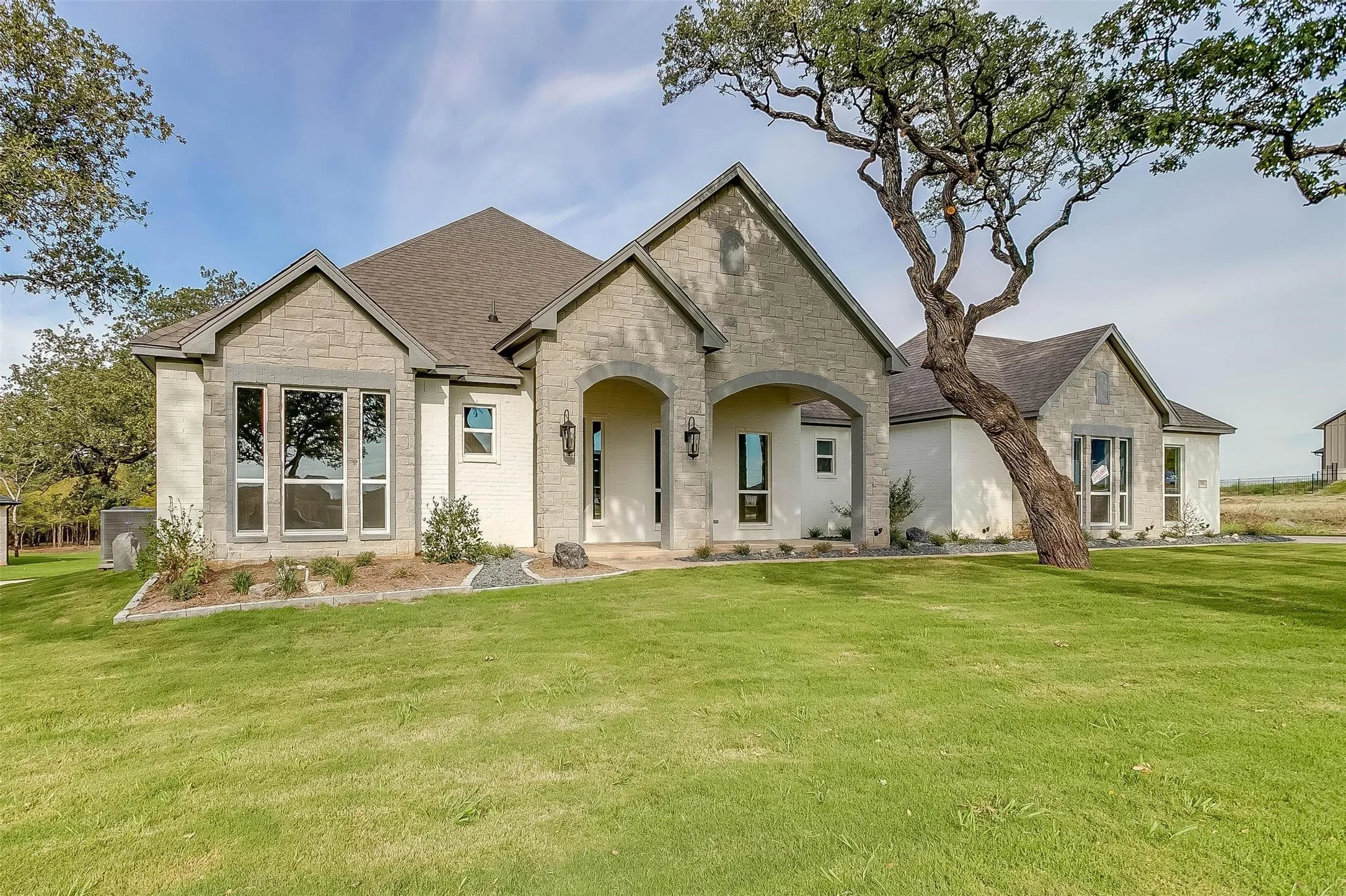 Single Family Residence For Sale in Tarrant County , 7755 Barber Ranch Road, Fort Worth, Texas 76126, 4 Bedrooms, 4 Bathrooms, 3 Garage spaces, 4,200 Sqft, built in 2023, Price $1,315,000, mls#21308510, Real Estate Agent in Fort Worth, Homes For Sale in Tarrant county, Homes For Sale in Fort Worth, Realtor in Fort Worth Texas, Real Estate Brokerage Independent Realty Texas, Luminita Cordes Realtor