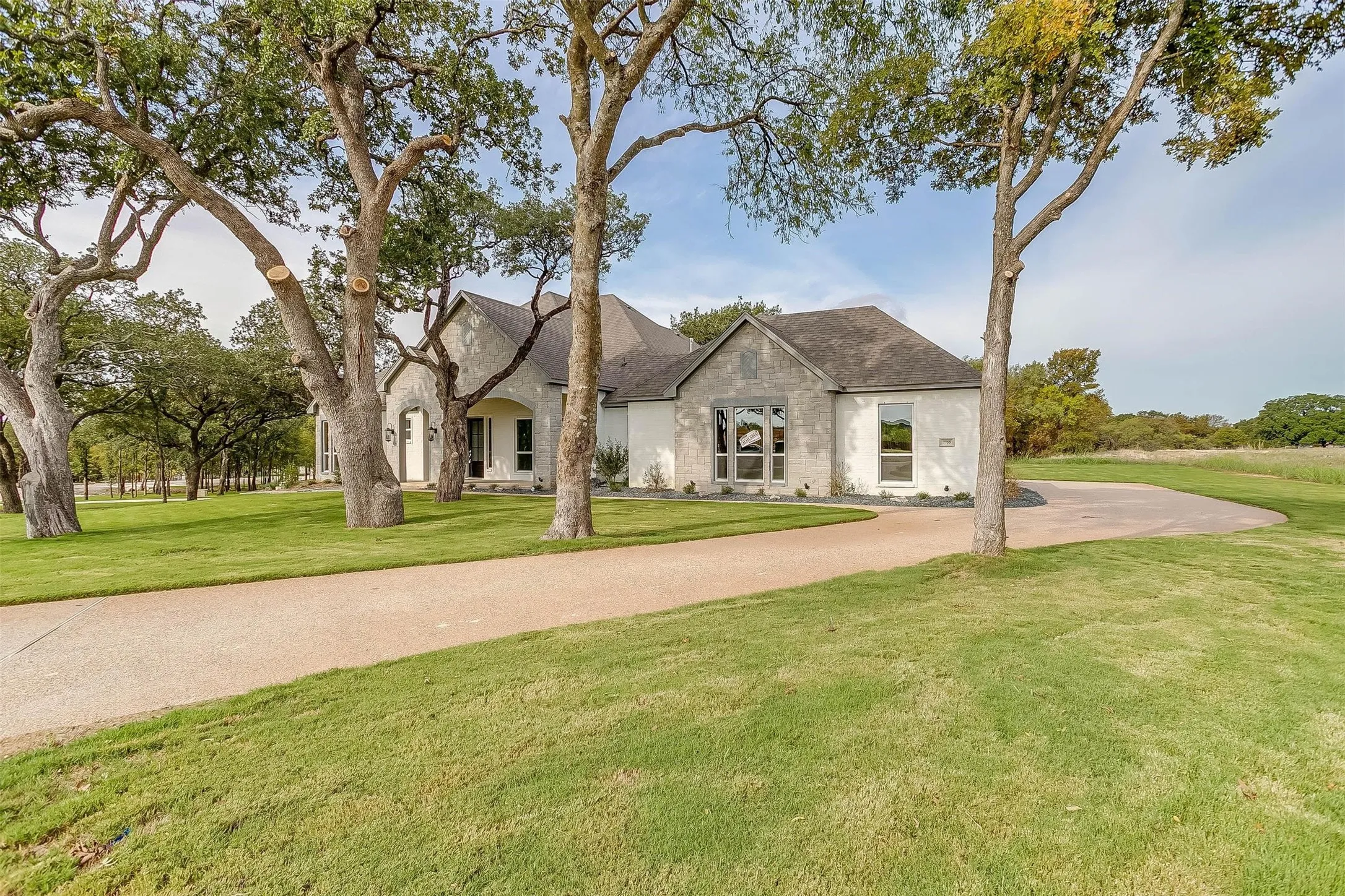 Single Family Residence For Sale in Tarrant County , 7755 Barber Ranch Road, Fort Worth, Texas 76126, 4 Bedrooms, 4 Bathrooms, 3 Garage spaces, 4,200 Sqft, built in 2023, Price $1,315,000, mls#21308510, Real Estate Agent in Fort Worth, Homes For Sale in Tarrant county, Homes For Sale in Fort Worth, Realtor in Fort Worth Texas, Real Estate Brokerage Independent Realty Texas, Luminita Cordes Realtor