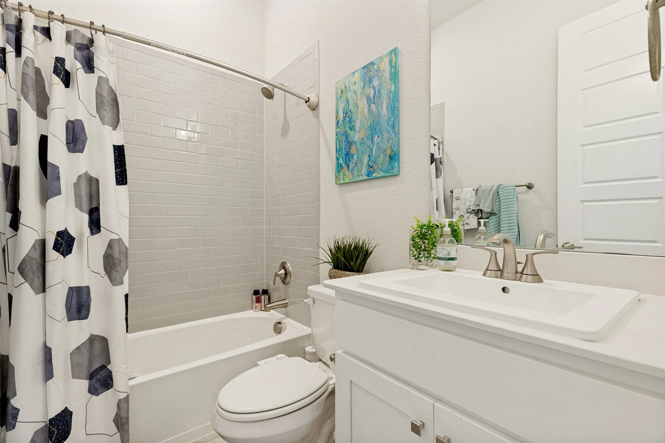 Single Family Residence For Sale in Collin County , 16931 Maple Bend Drive, Frisco, Texas 75035, 4 Bedroom, 3 Bathroom, 2 Garage spaces, 3,192 Sqft, built in 2022, mls#21303772, Real Estate Agent in Frisco, Homes For Sale in Collin county, Homes For Sale in Frisco, Realtor in Frisco Texas, Real Estate Brokerage Independent Realty Texas, Luminita Cordes Realtor
