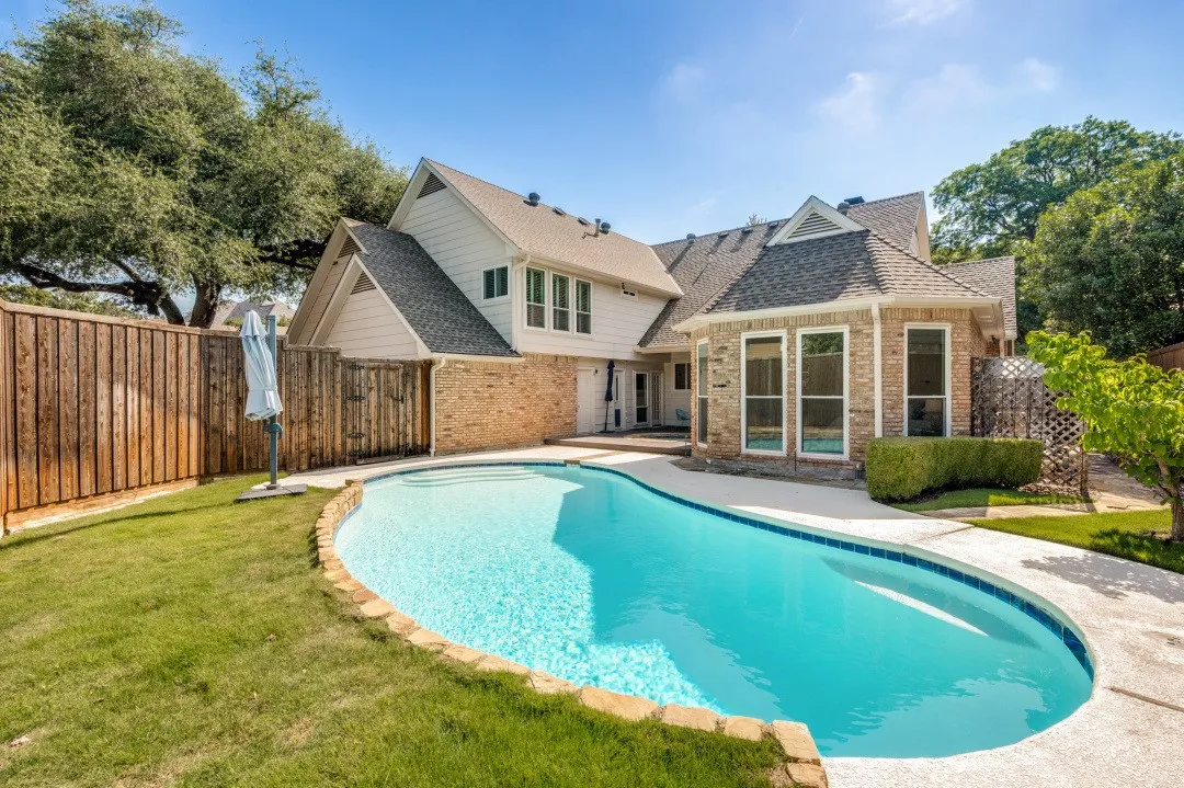 Single Family Residence For Sale in Collin County , 17819 Lost View Road, Dallas, Texas 75252, 5 Bedroom, 5 Bathroom, 3 Garage spaces, 4,049 Sqft, built in 1983, mls#21308249, Real Estate Agent in Dallas, Homes For Sale in Collin county, Homes For Sale in Dallas, Realtor in Dallas Texas, Real Estate Brokerage Independent Realty Texas, Luminita Cordes Realtor