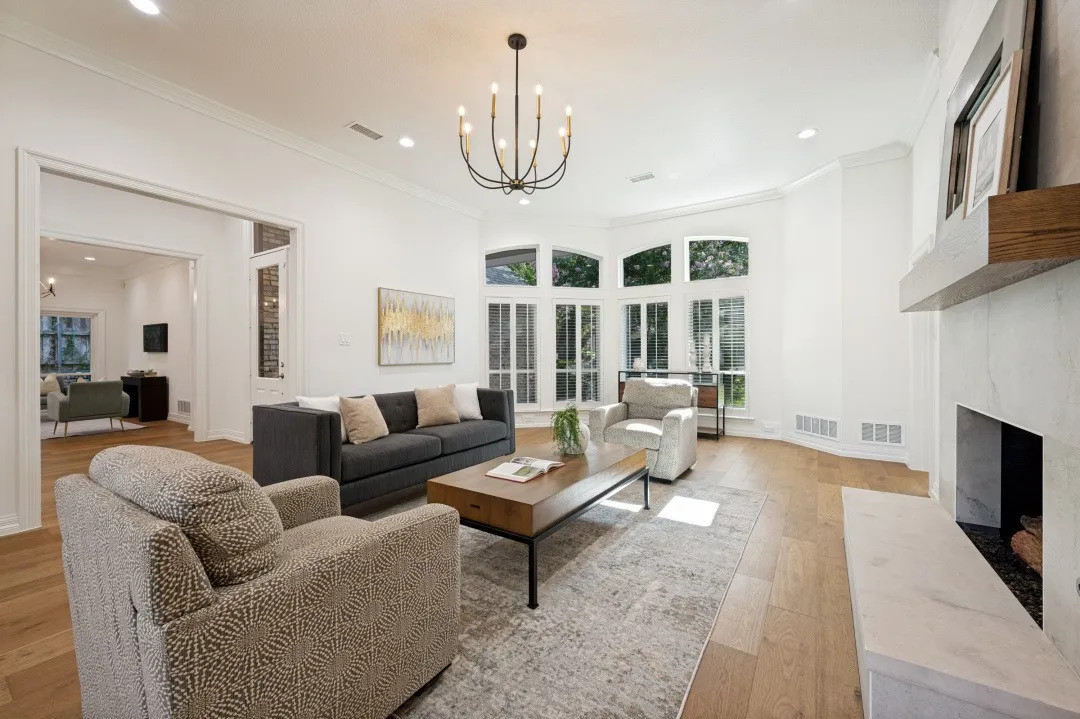 Single Family Residence For Sale in Collin County , 17819 Lost View Road, Dallas, Texas 75252, 5 Bedroom, 5 Bathroom, 3 Garage spaces, 4,049 Sqft, built in 1983, mls#21308249, Real Estate Agent in Dallas, Homes For Sale in Collin county, Homes For Sale in Dallas, Realtor in Dallas Texas, Real Estate Brokerage Independent Realty Texas, Luminita Cordes Realtor